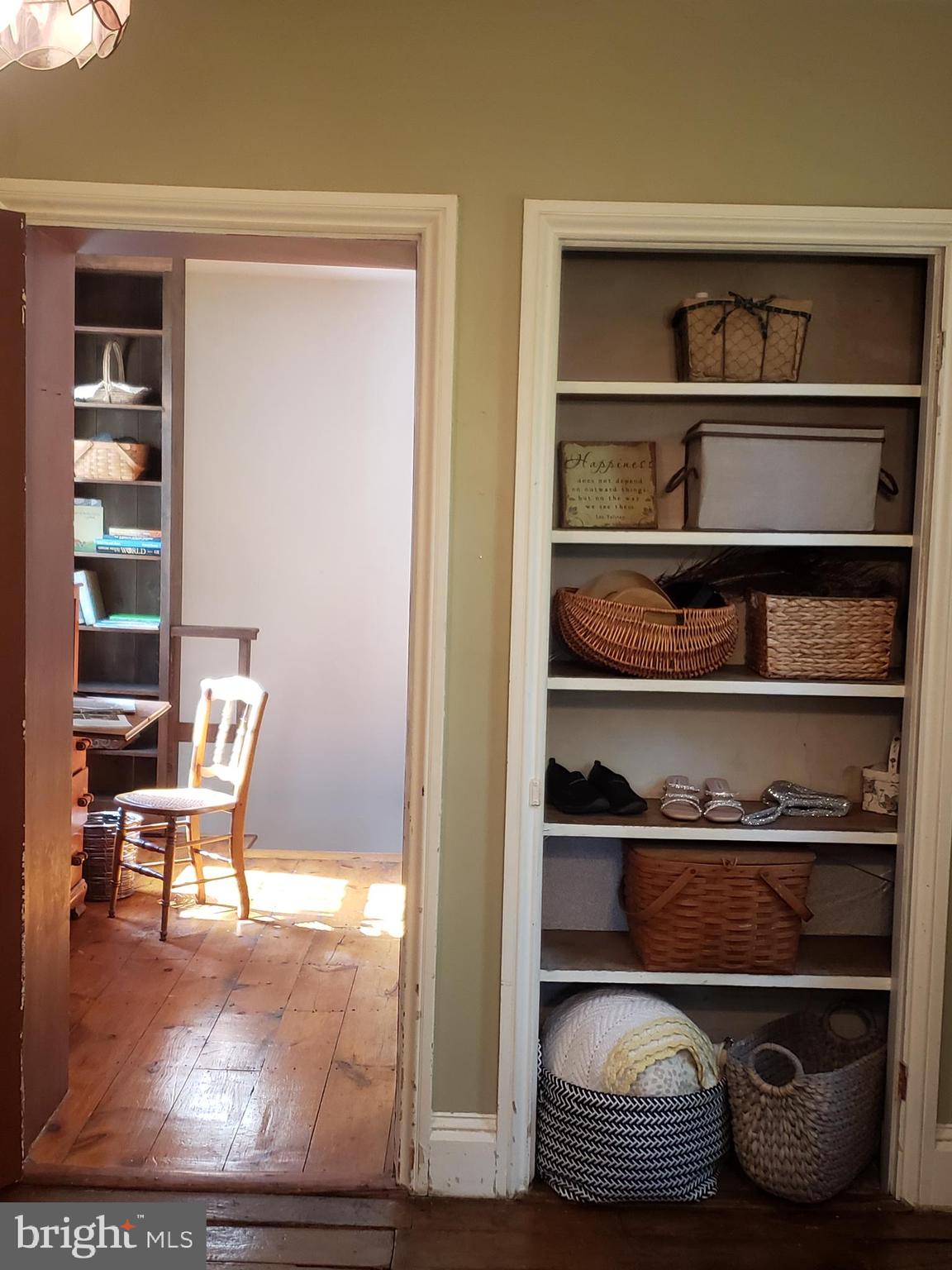 APPLEBACHSVILLE - Residential