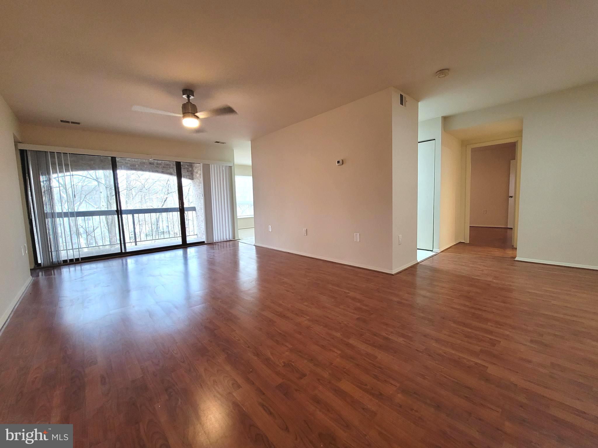 HYDE PARK - Residential