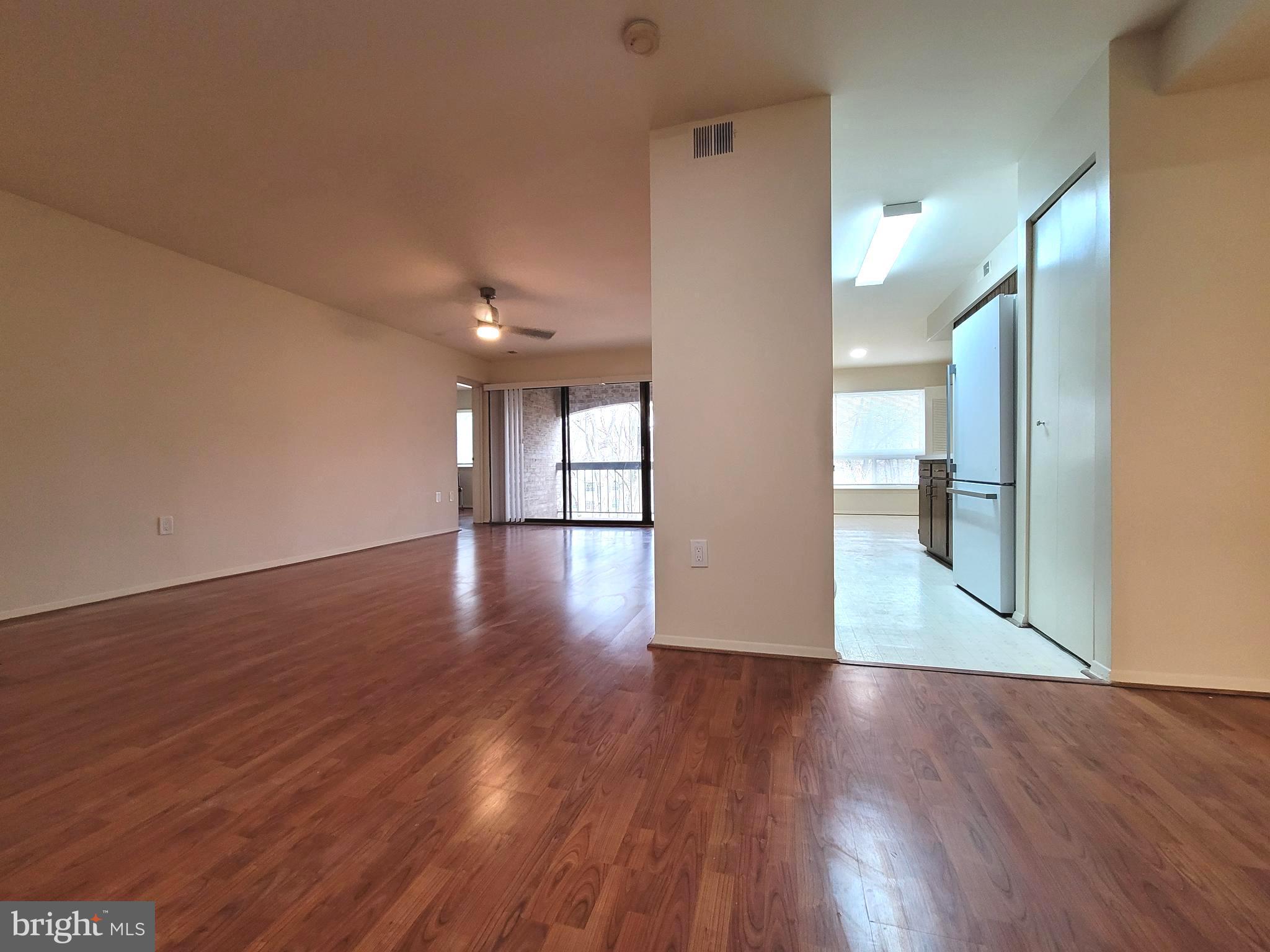 HYDE PARK - Residential