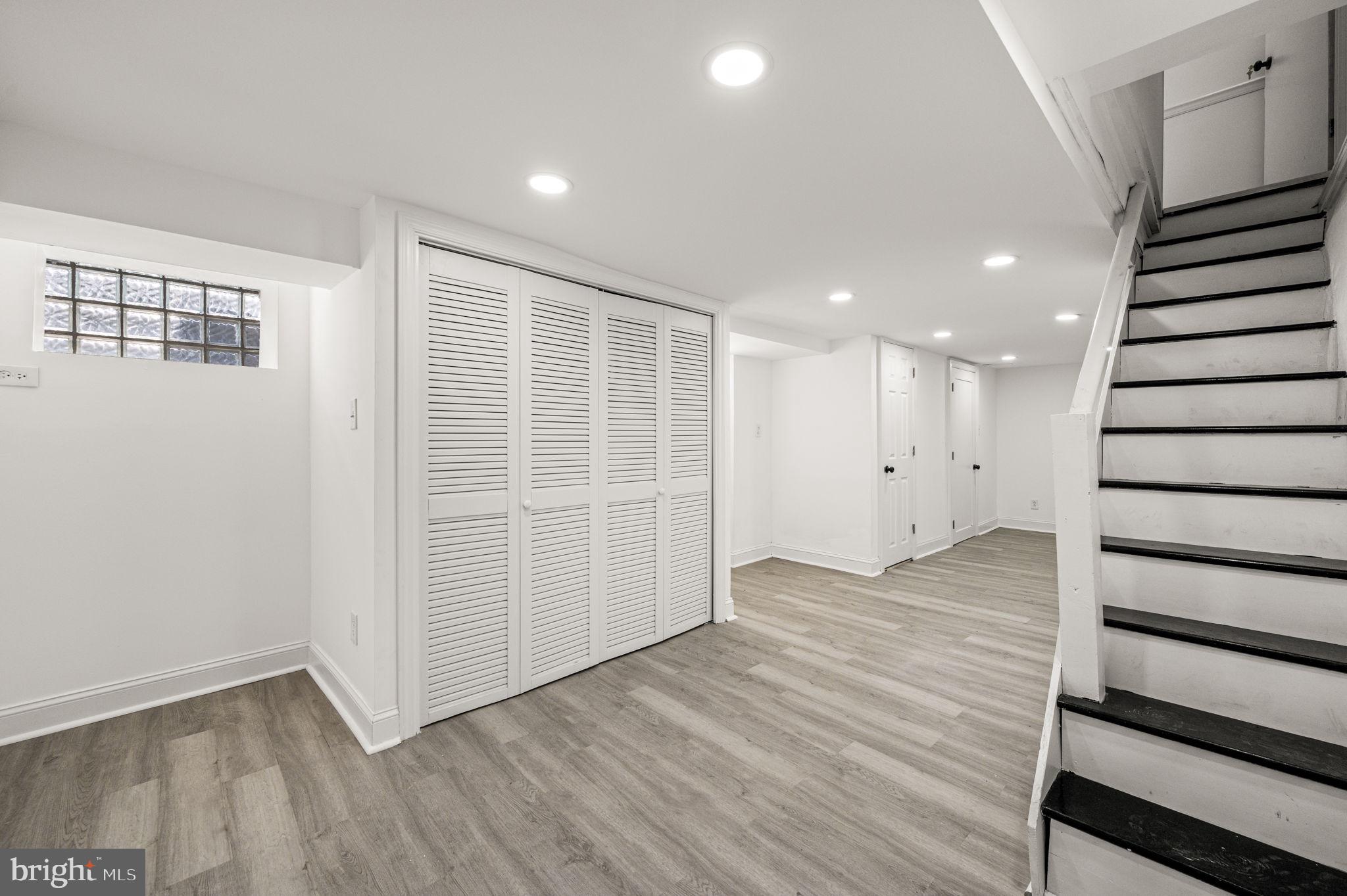 SHARON HILL - Residential