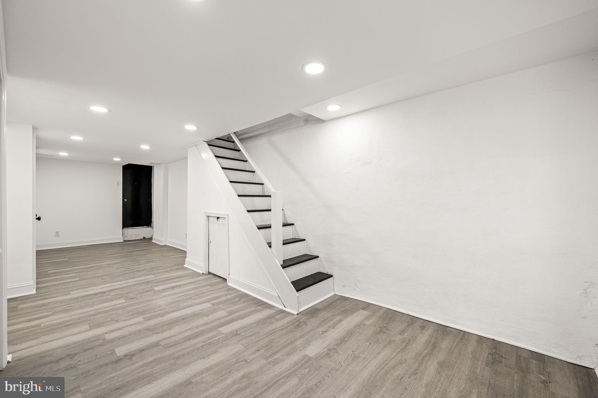 SHARON HILL - Residential