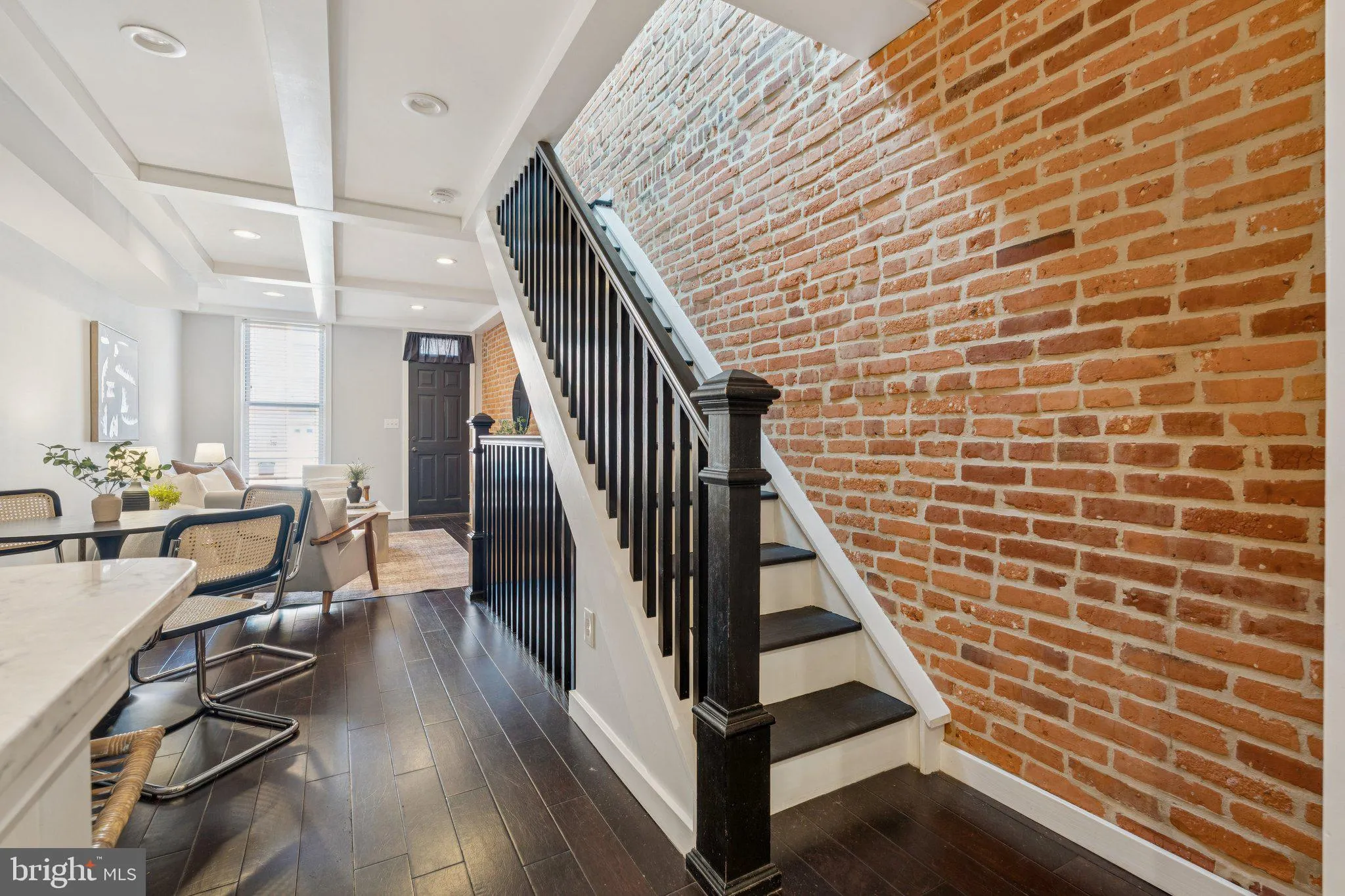 Baltimore, Maryland 21230, United States, 2 Bedrooms Bedrooms, ,3 BathroomsBathrooms,Residential,Pending,198996