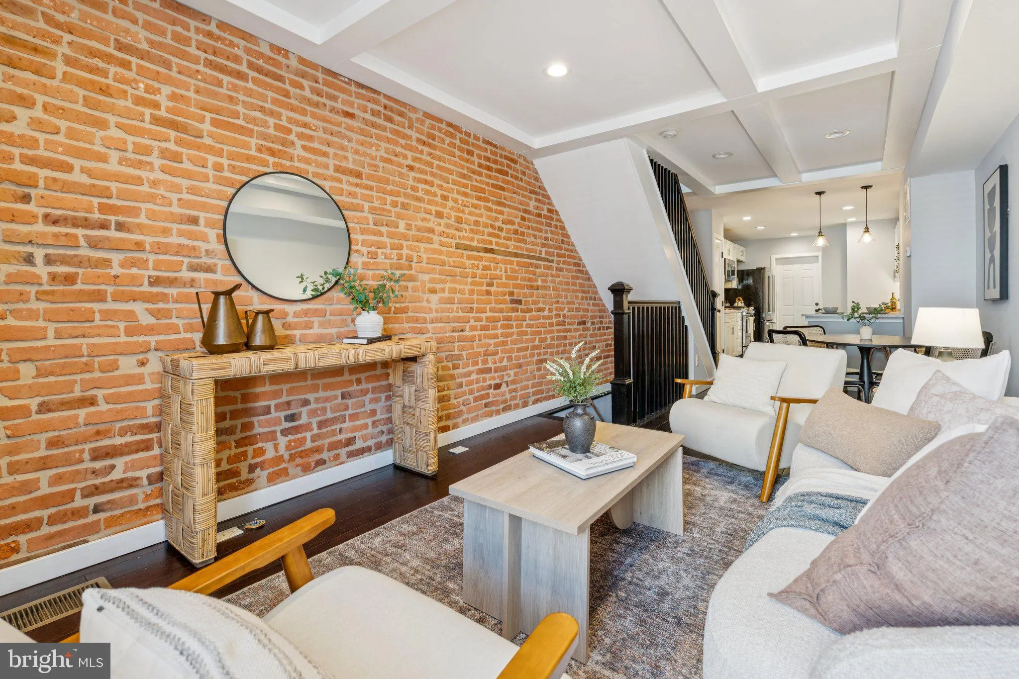 Baltimore, Maryland 21230, United States, 2 Bedrooms Bedrooms, ,3 BathroomsBathrooms,Residential,Pending,198996