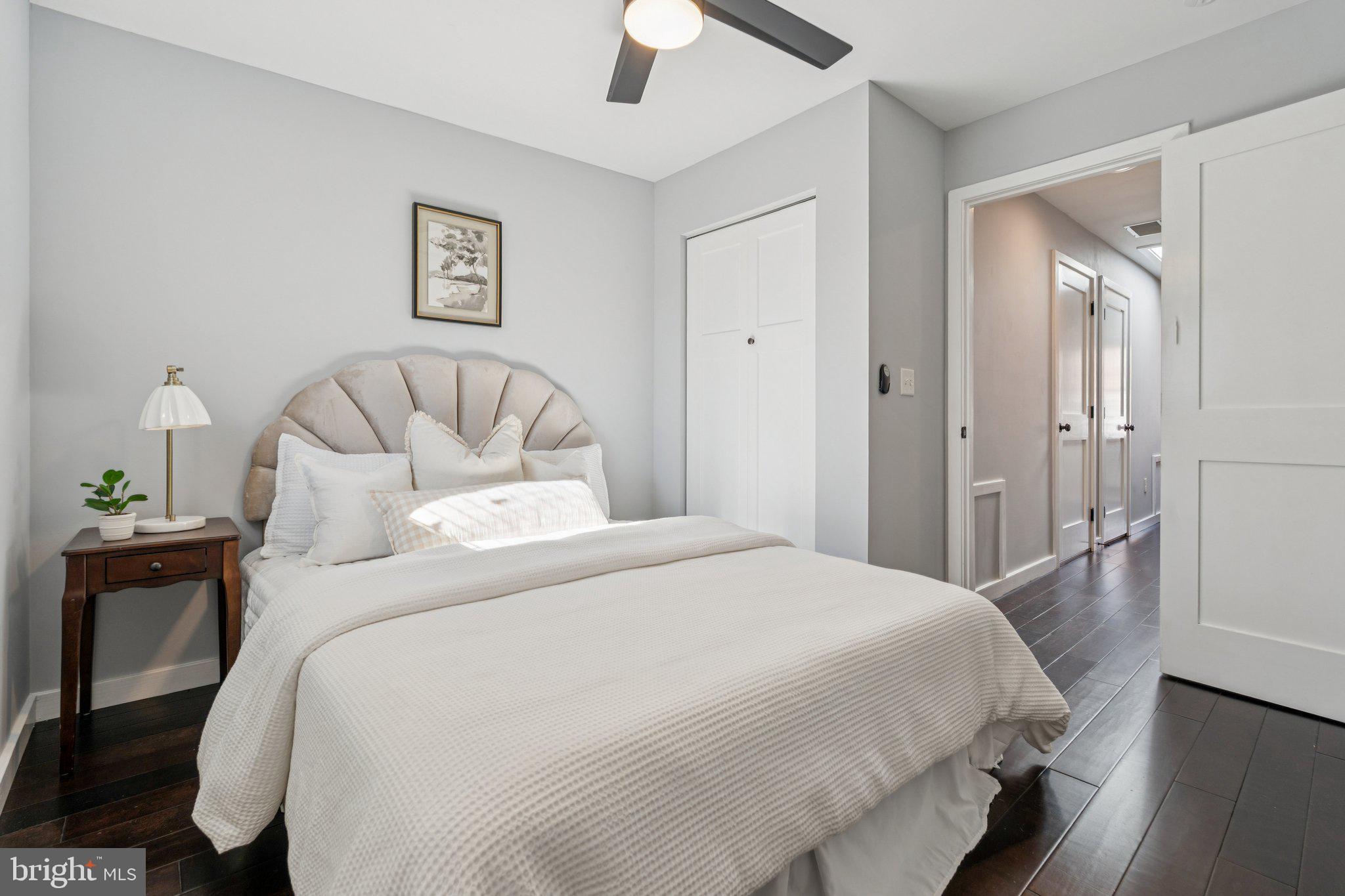 LOCUST POINT - Residential