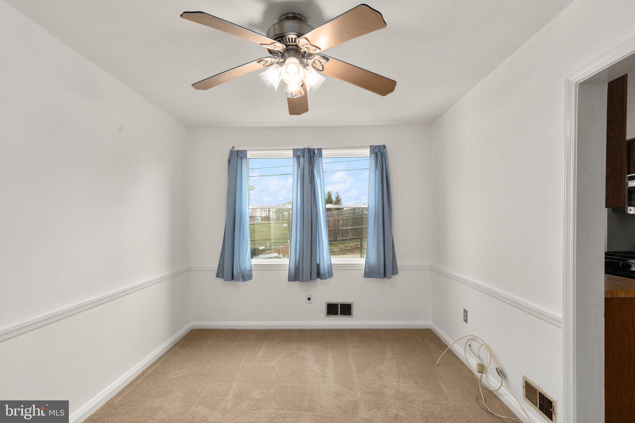 EASTWOOD - Residential