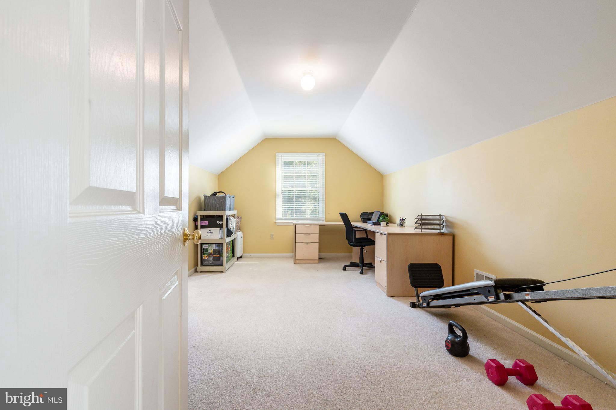 GWYNWOOD POND - Residential