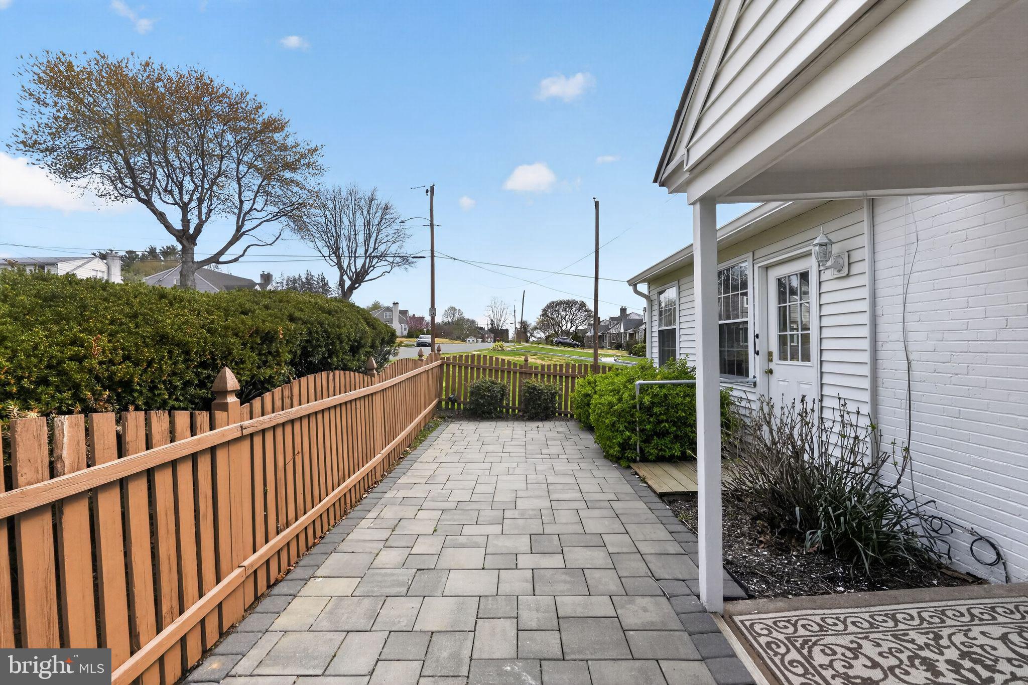 ROLLING GREEN - Residential