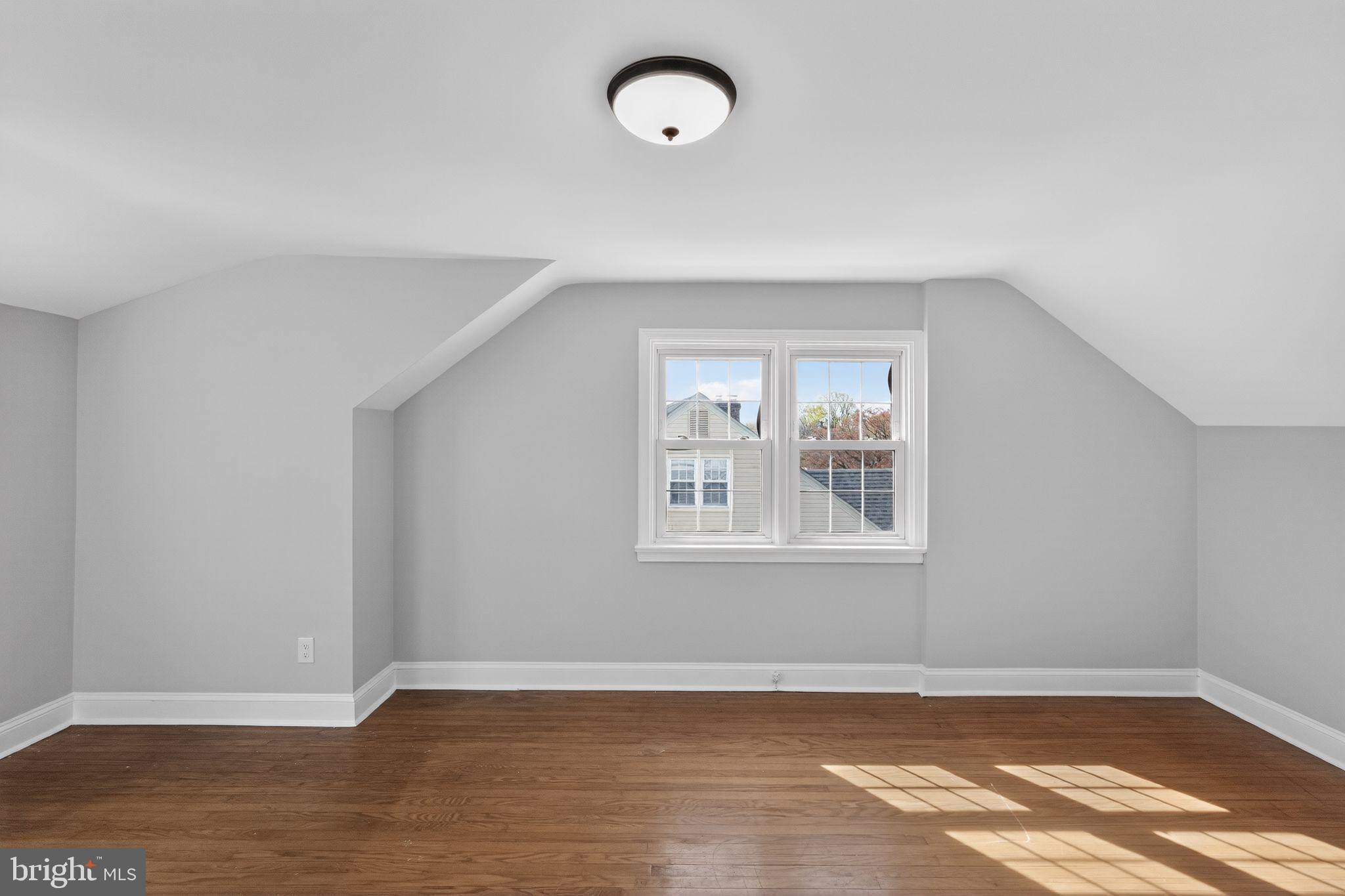 ROLLING GREEN - Residential