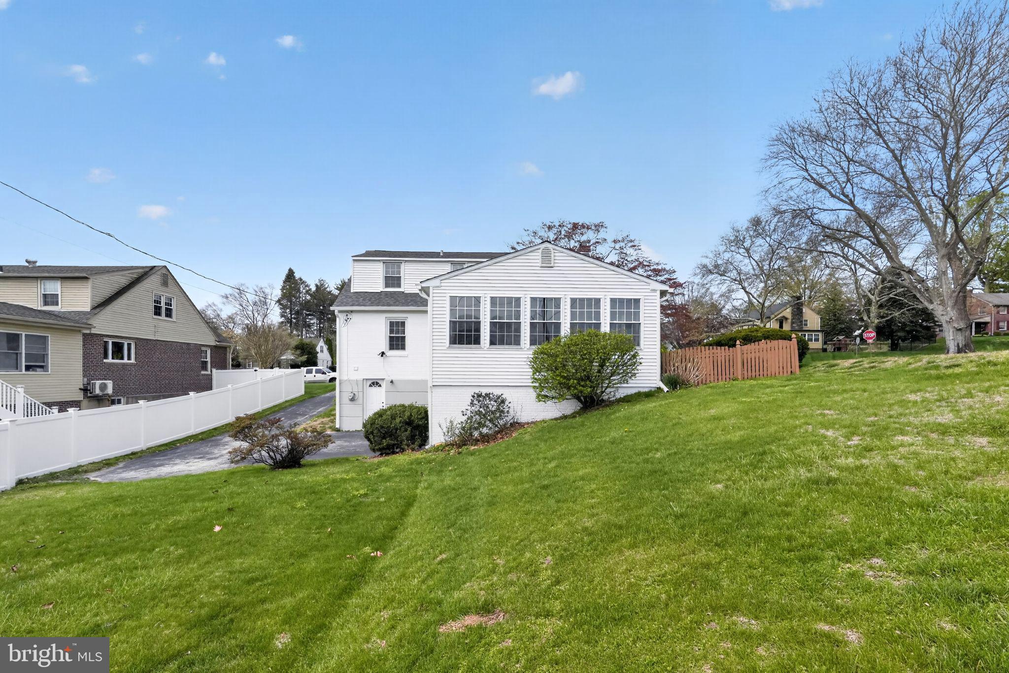 ROLLING GREEN - Residential