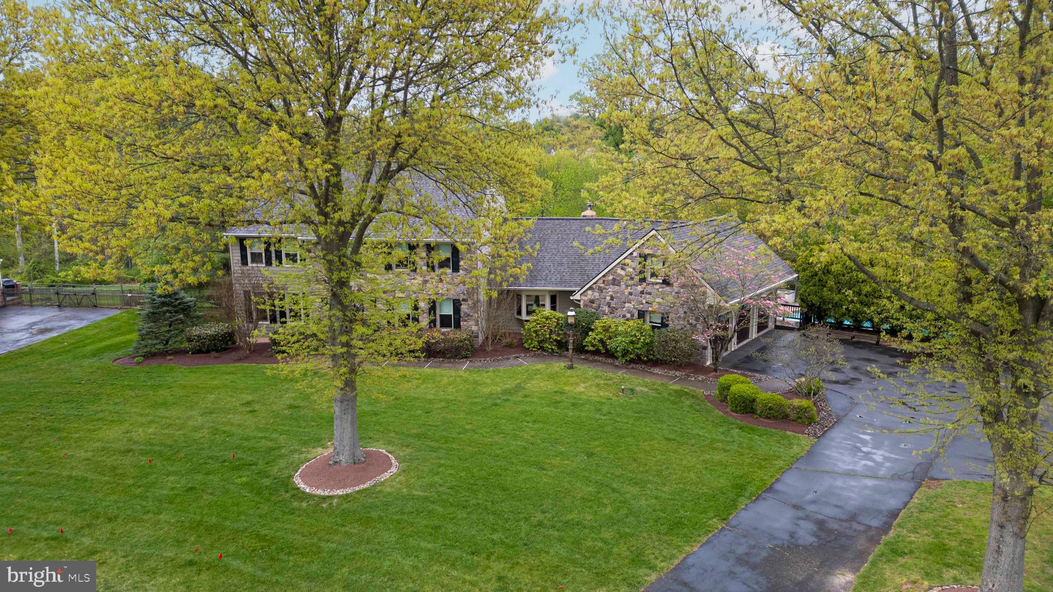 HIGHSPIRE - Residential