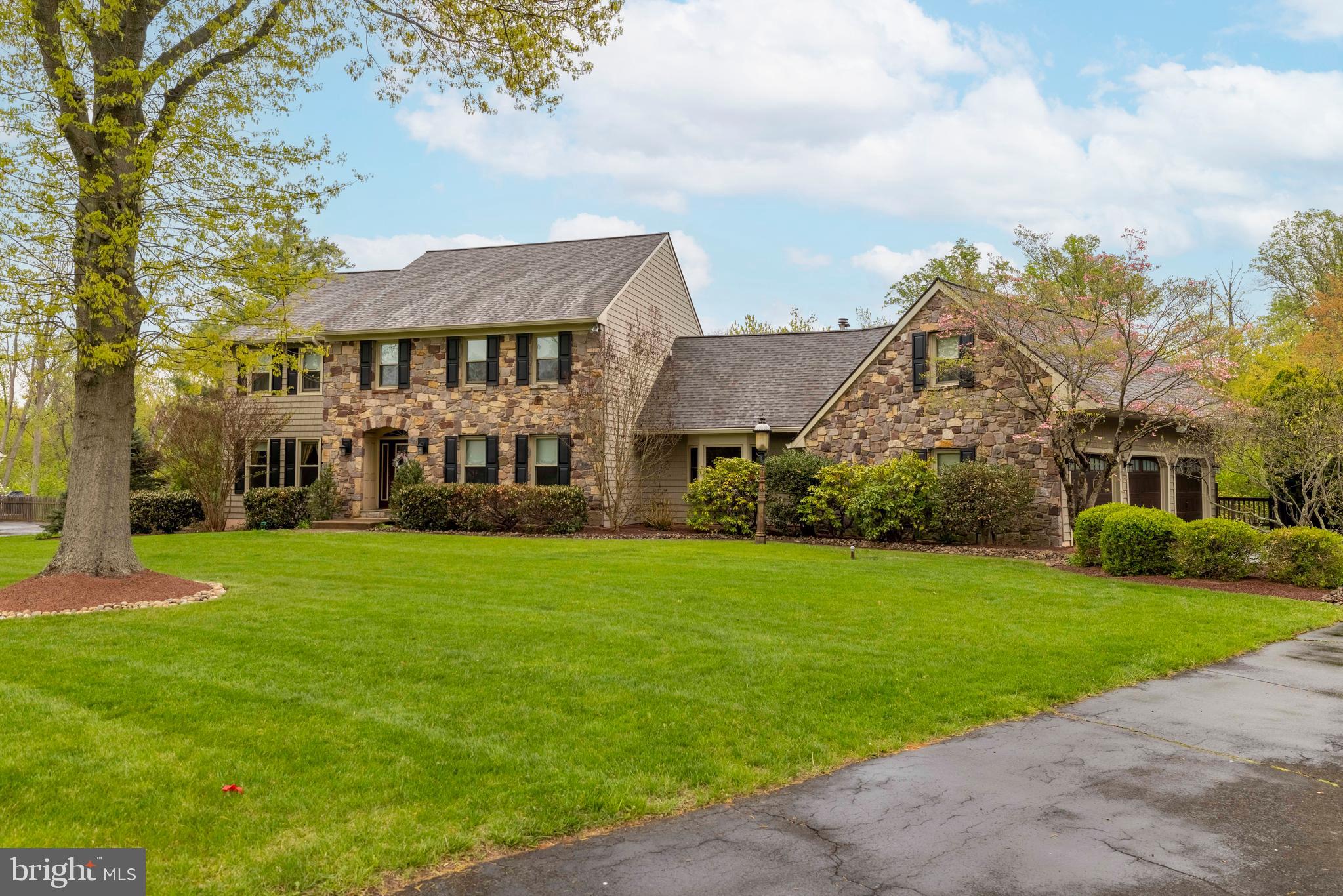 HIGHSPIRE - Residential