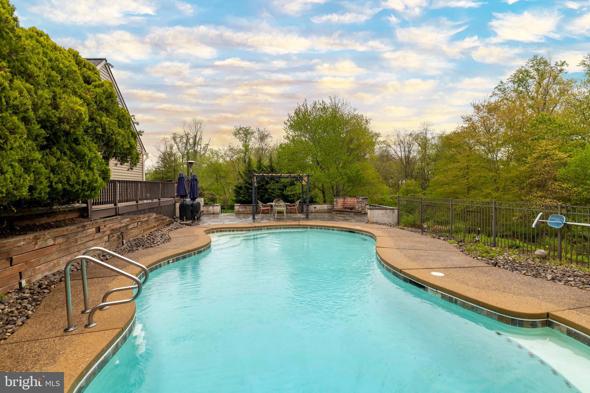 HIGHSPIRE - Residential