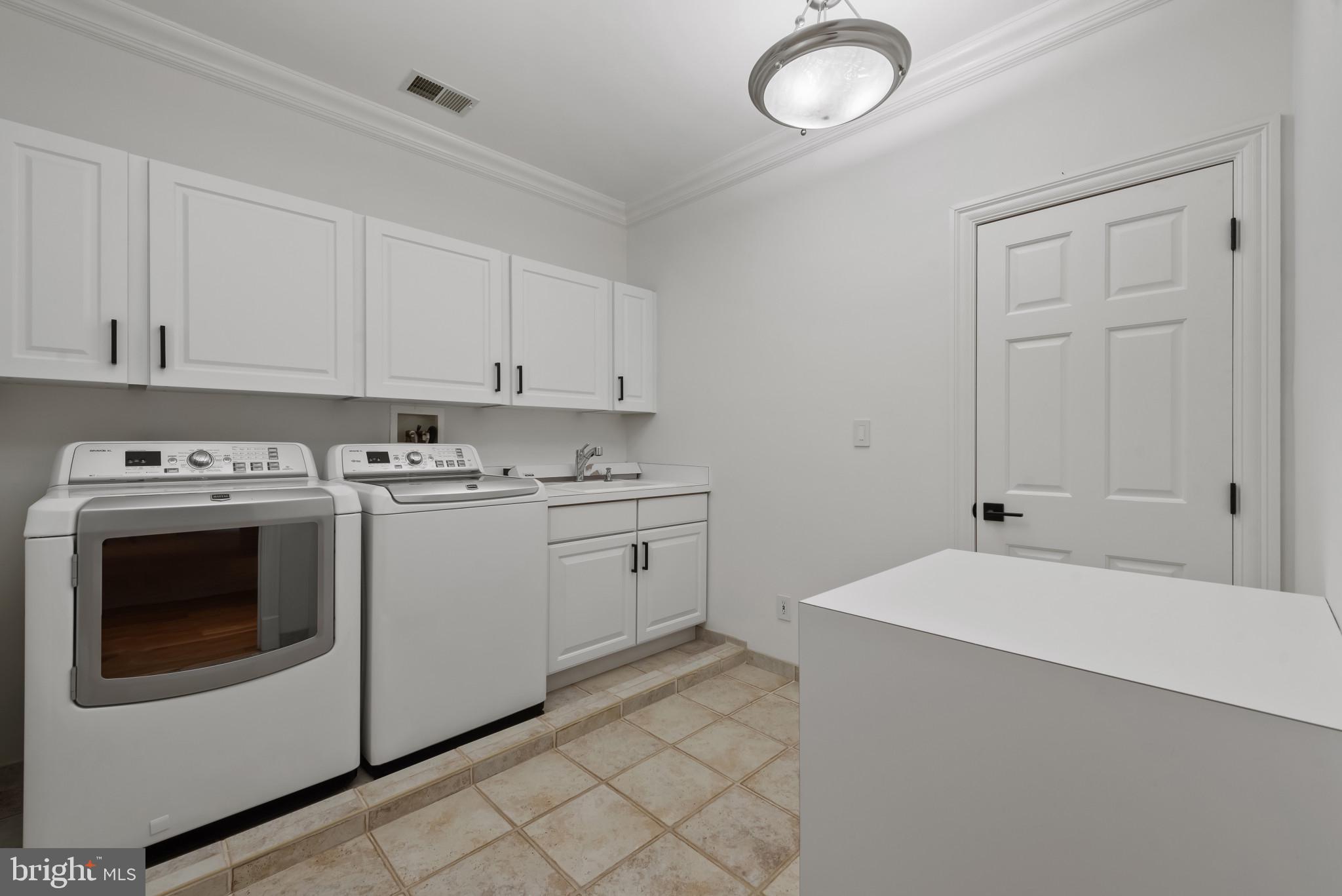 CAVES VALLEY GOLF CLUB - Residential