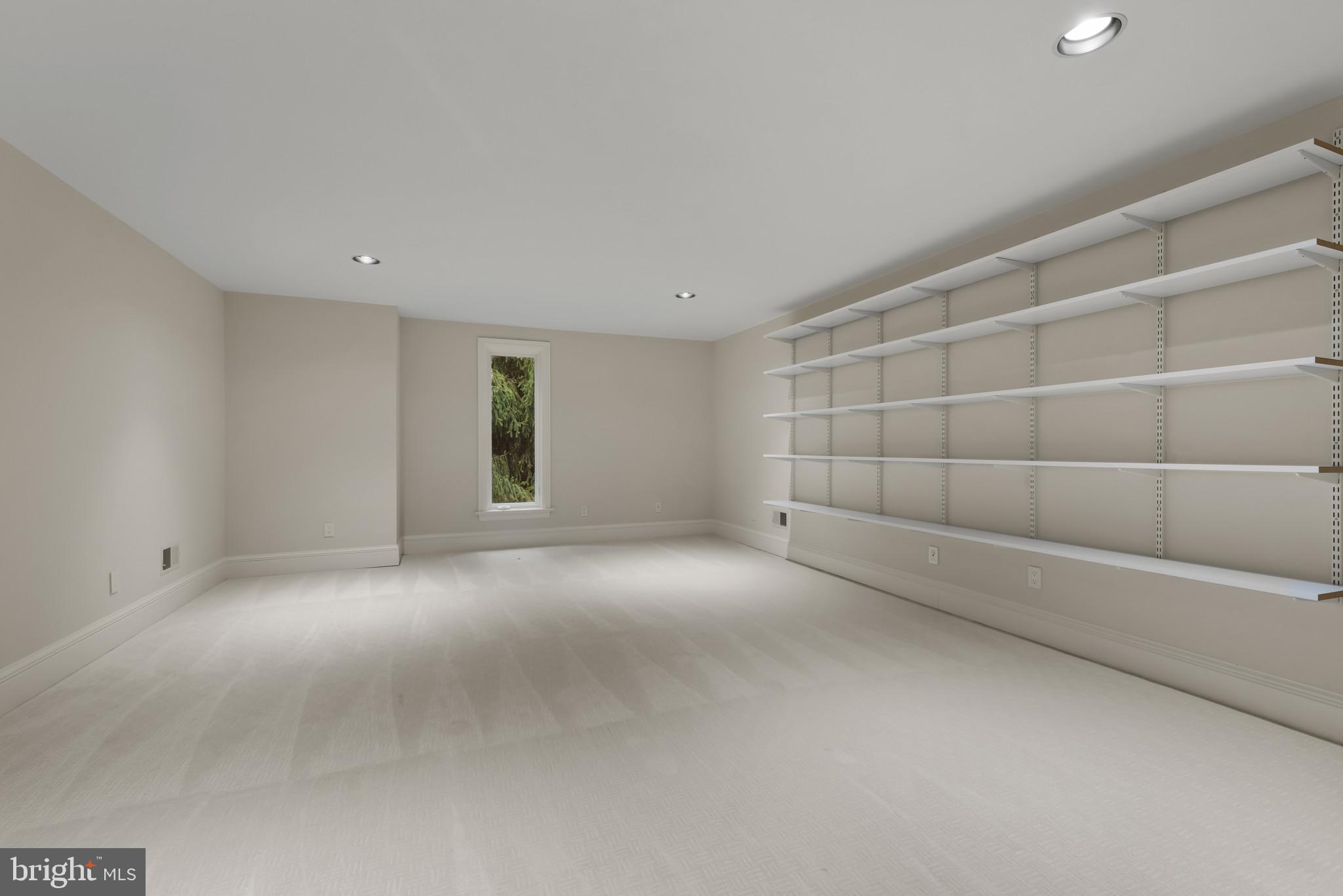 CAVES VALLEY GOLF CLUB - Residential