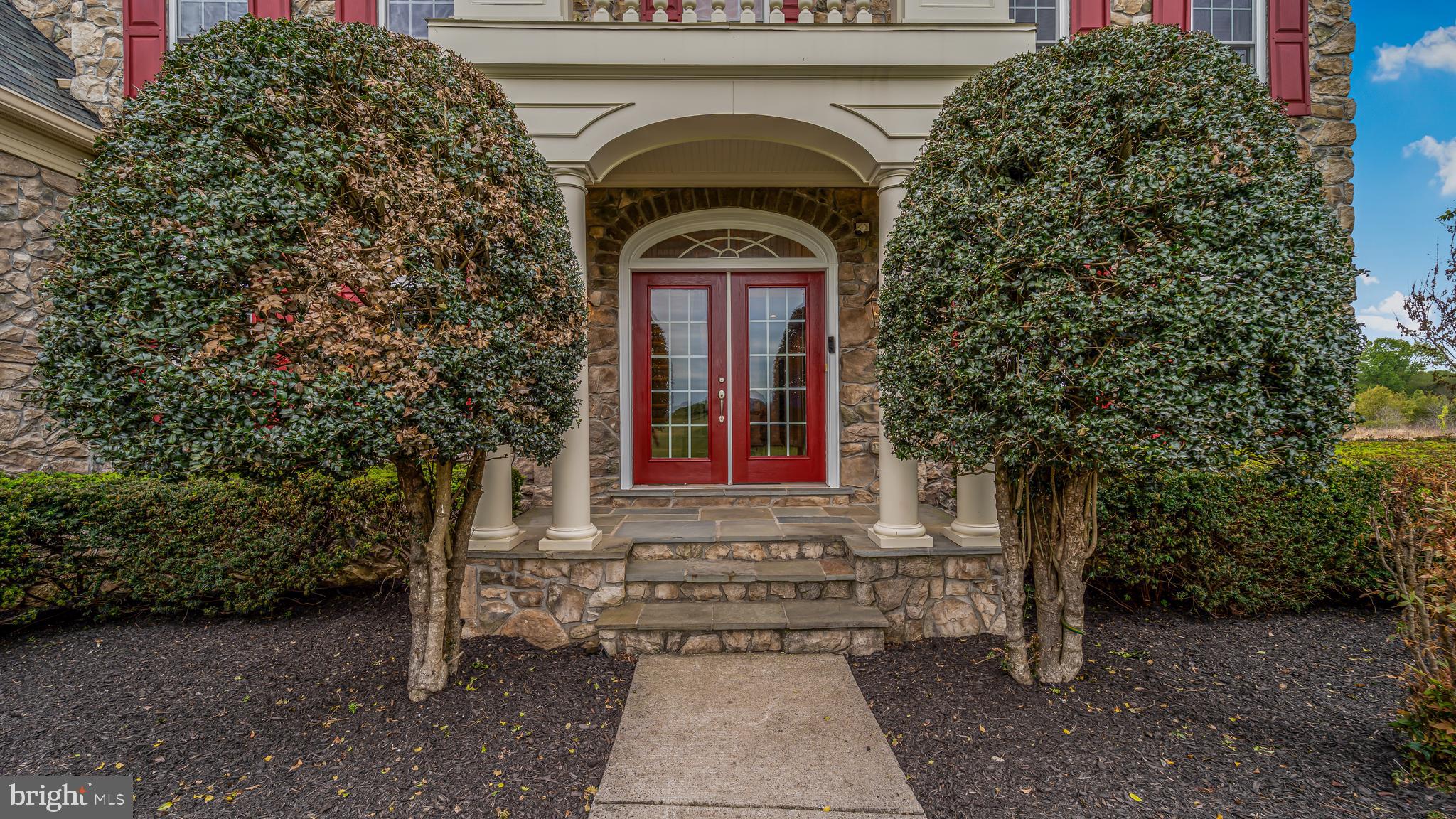 10941 MEADOW WALK LANE