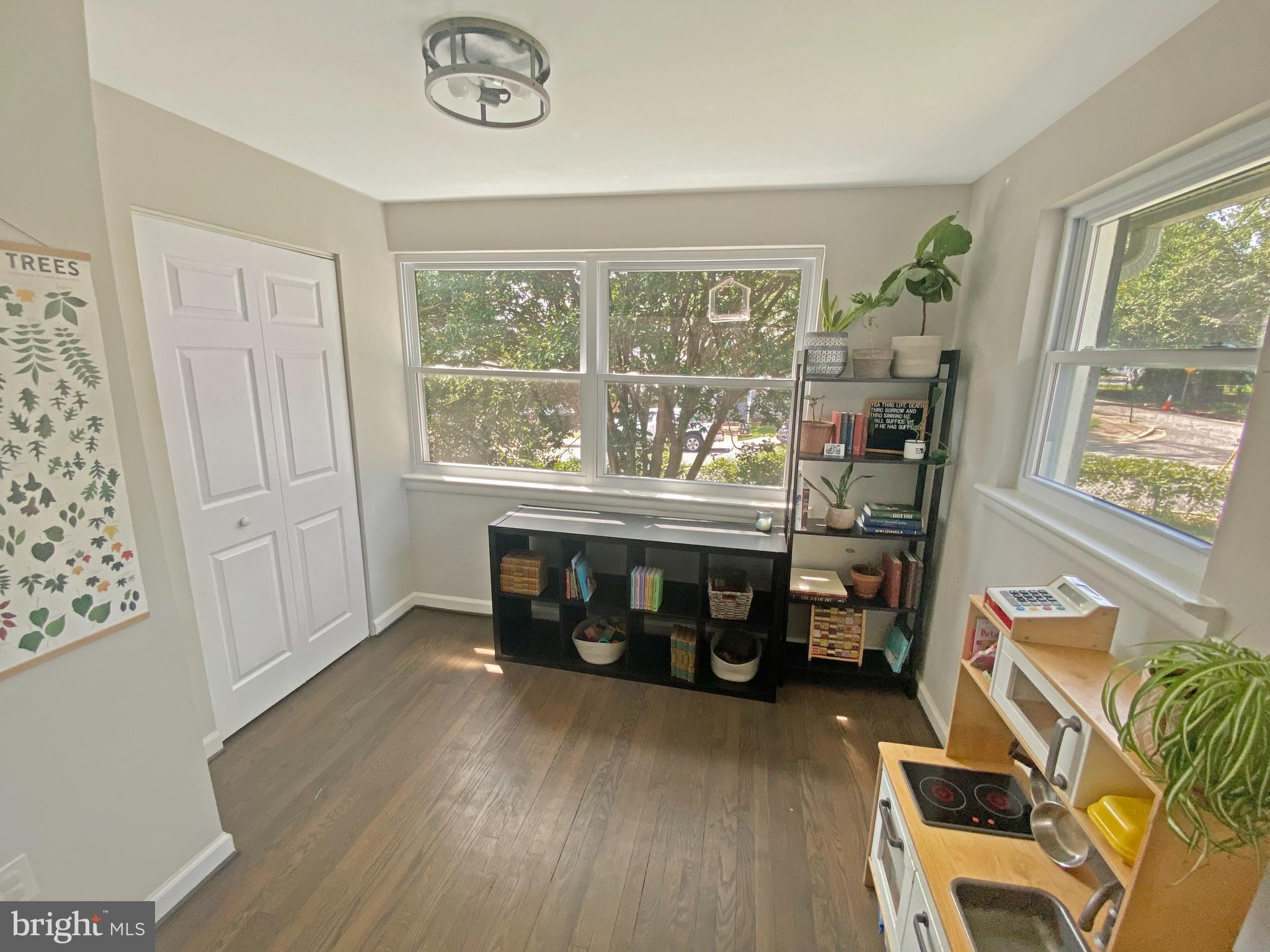 TUXEDO - Residential Lease