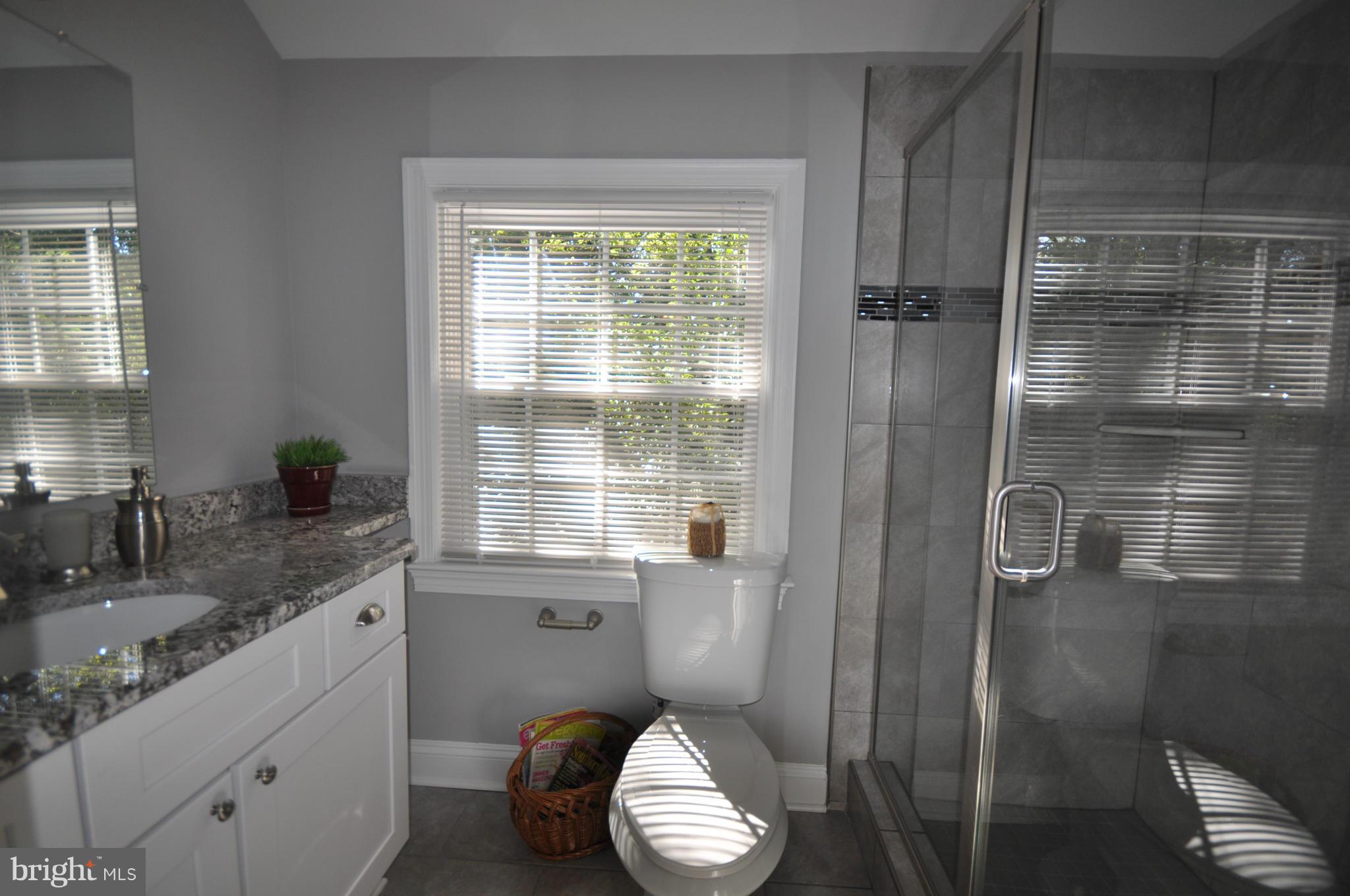 WILTON WOODS - Residential