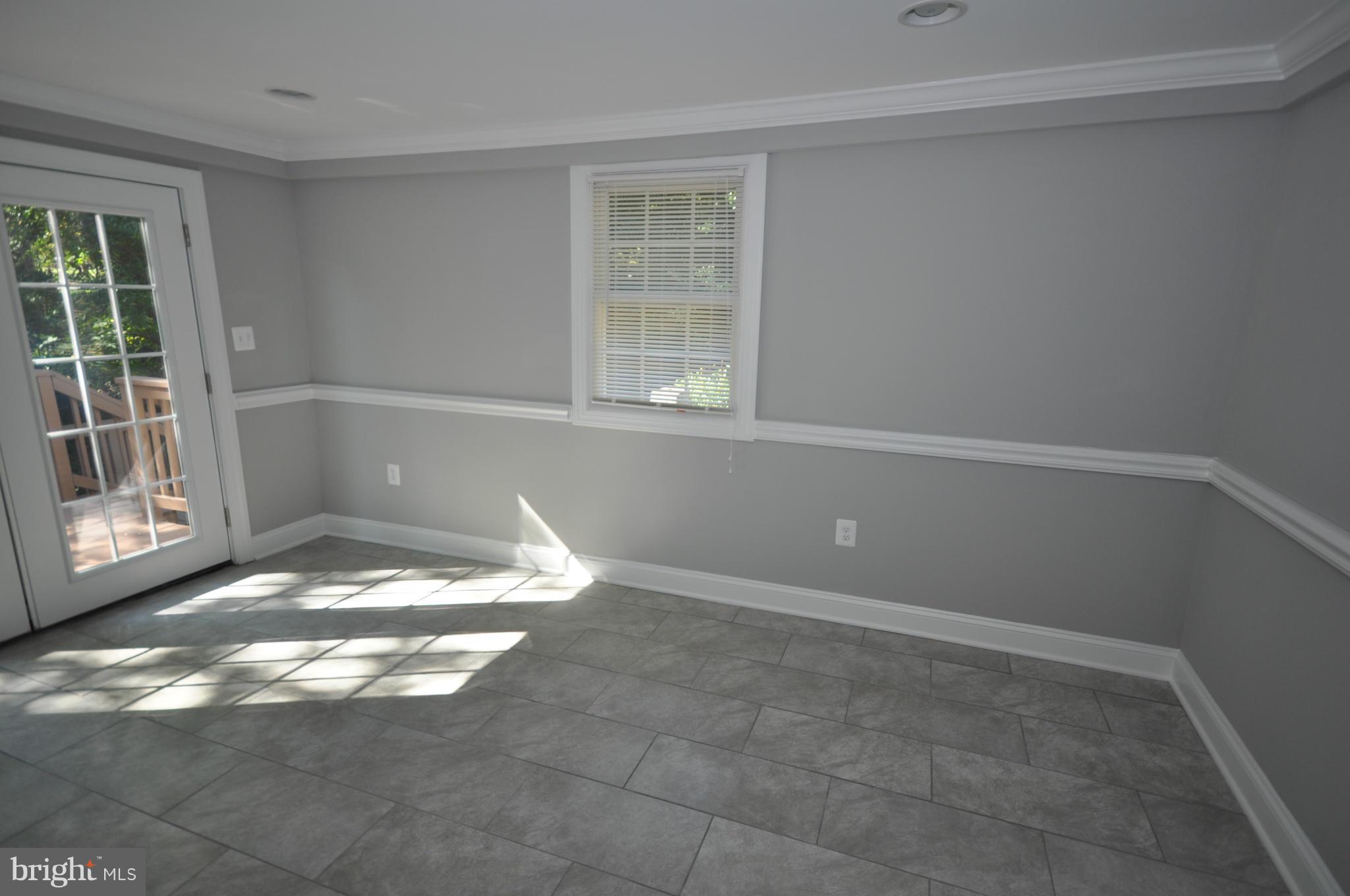 WILTON WOODS - Residential