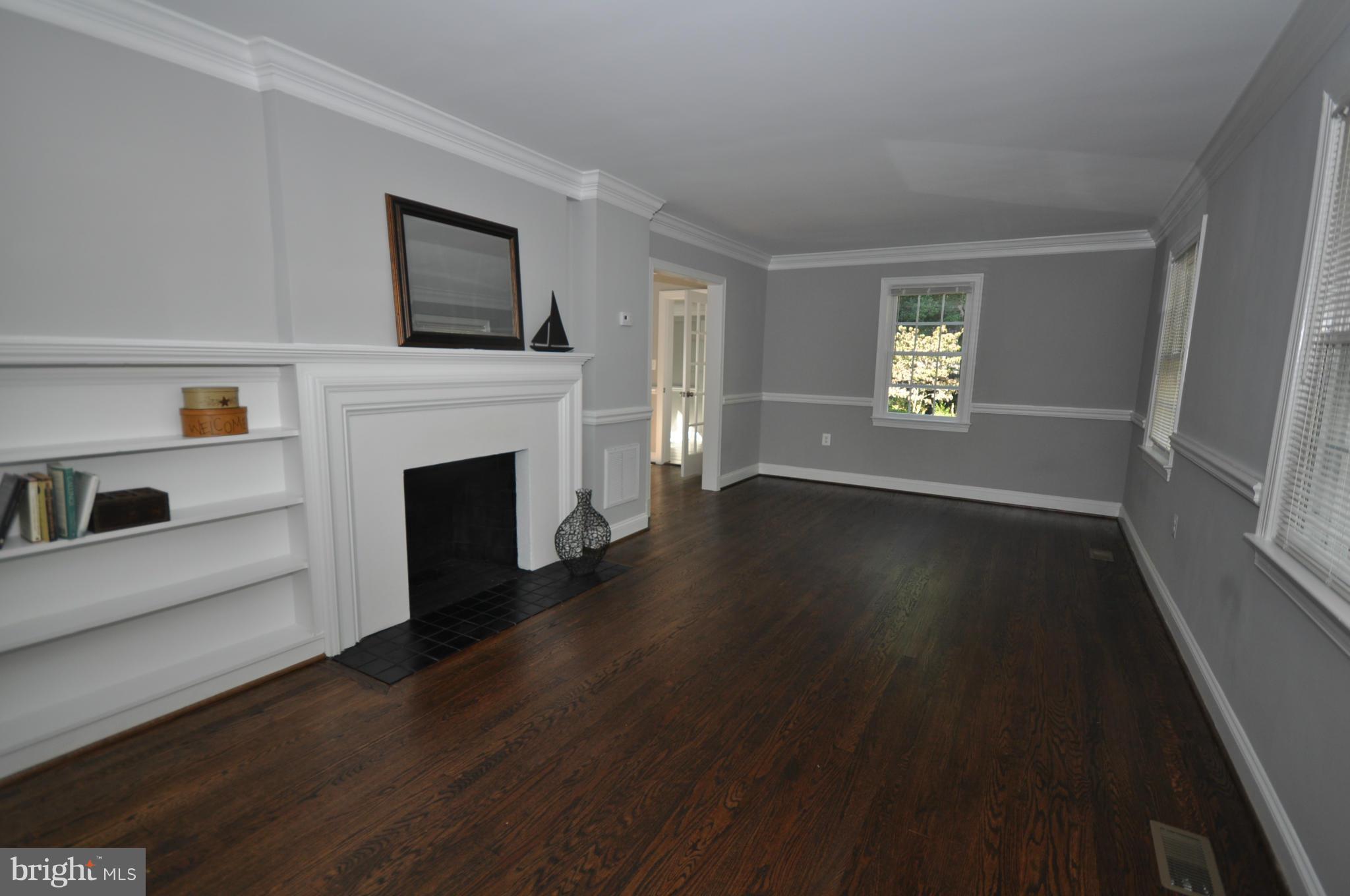 WILTON WOODS - Residential