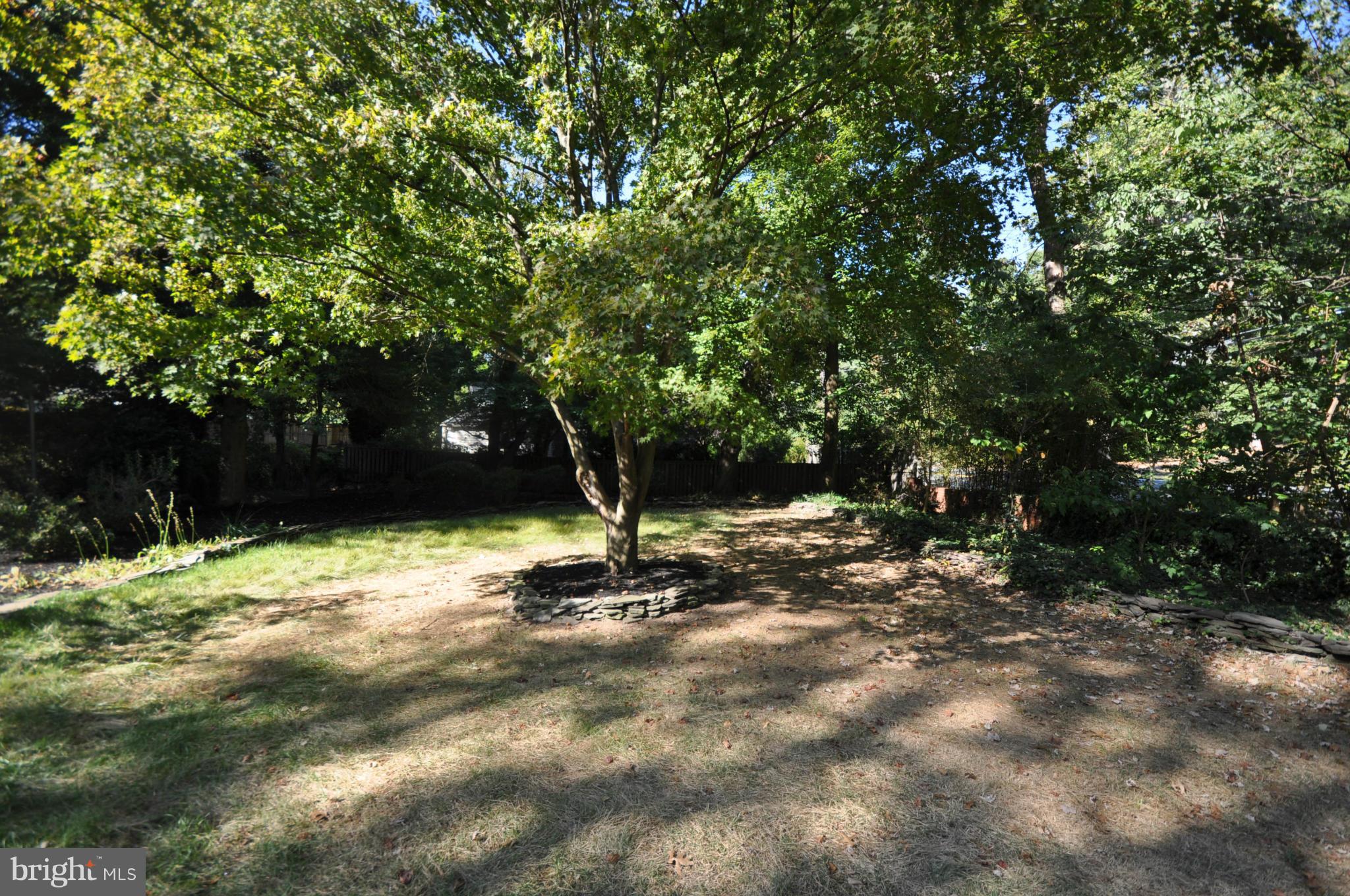 WILTON WOODS - Residential