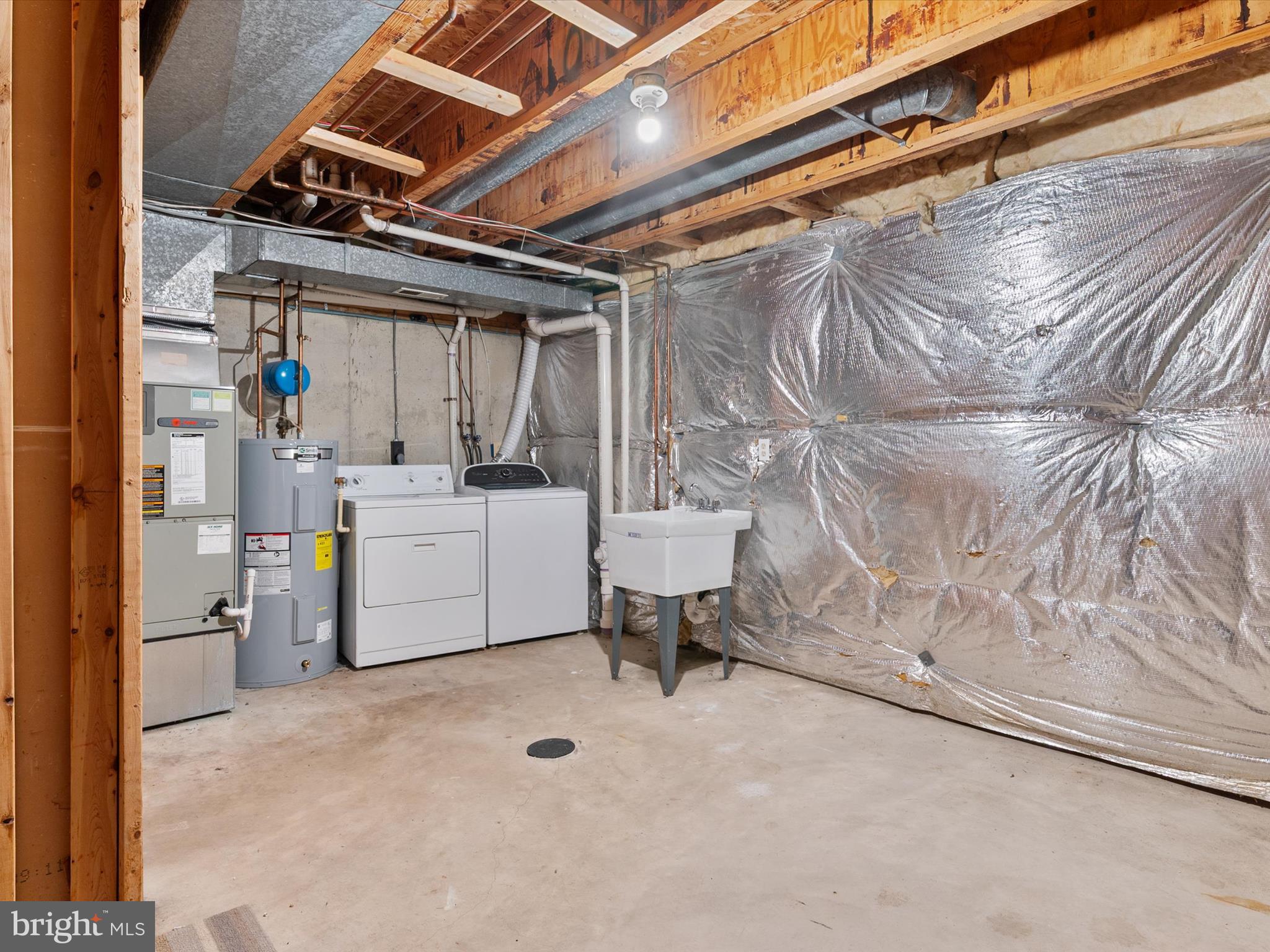 LIONS GATE - Residential