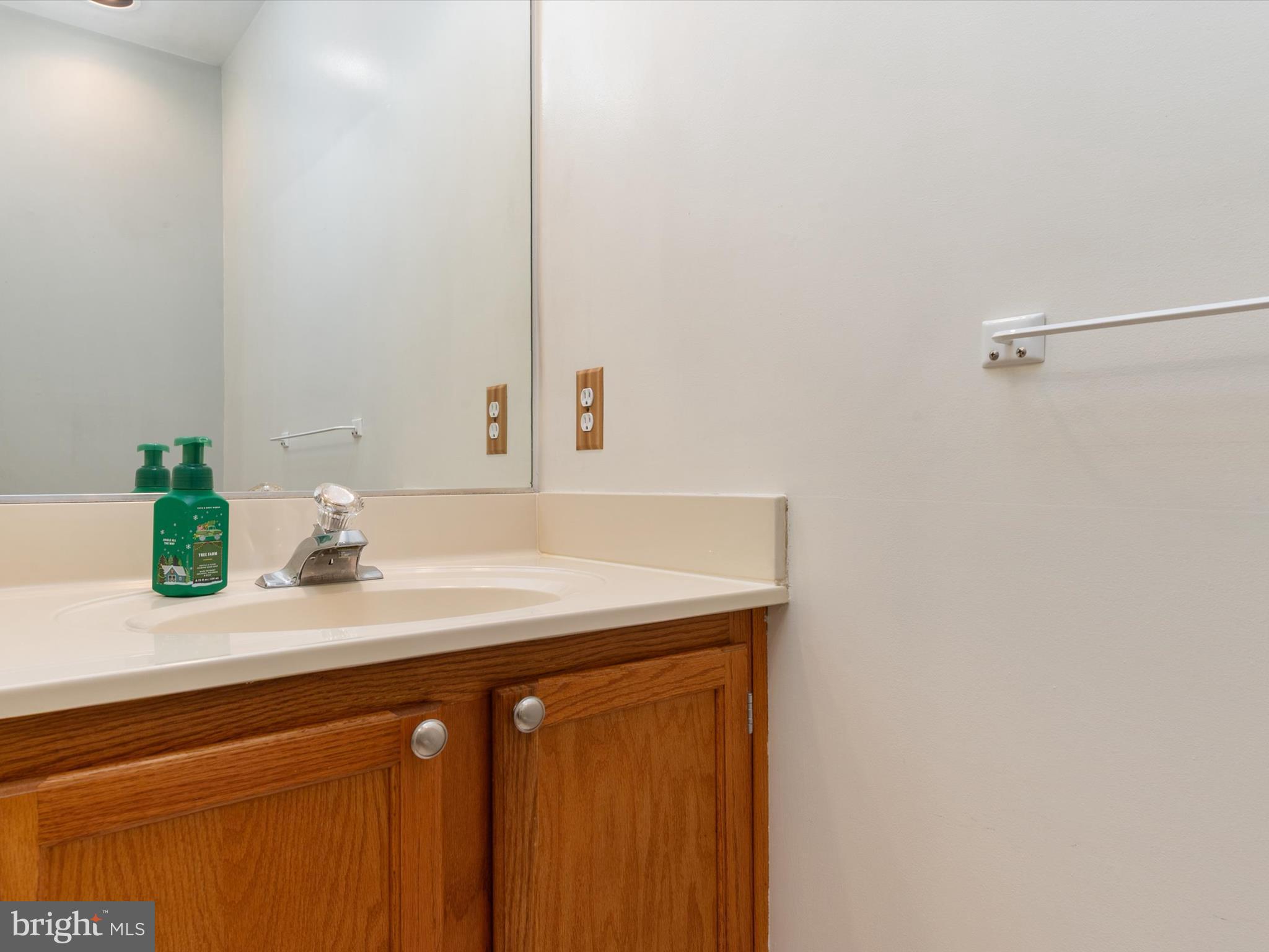 LIONS GATE - Residential