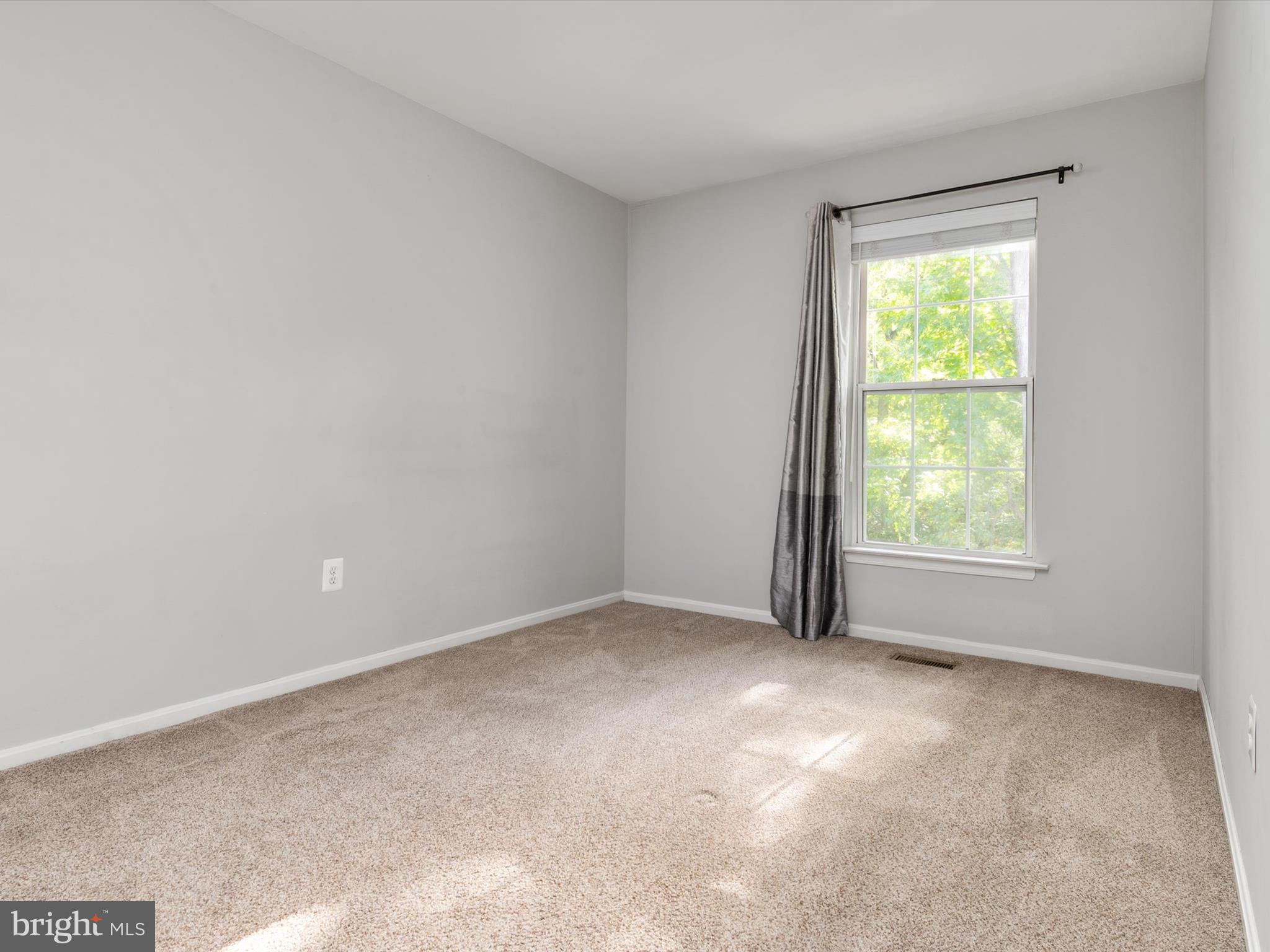 LIONS GATE - Residential