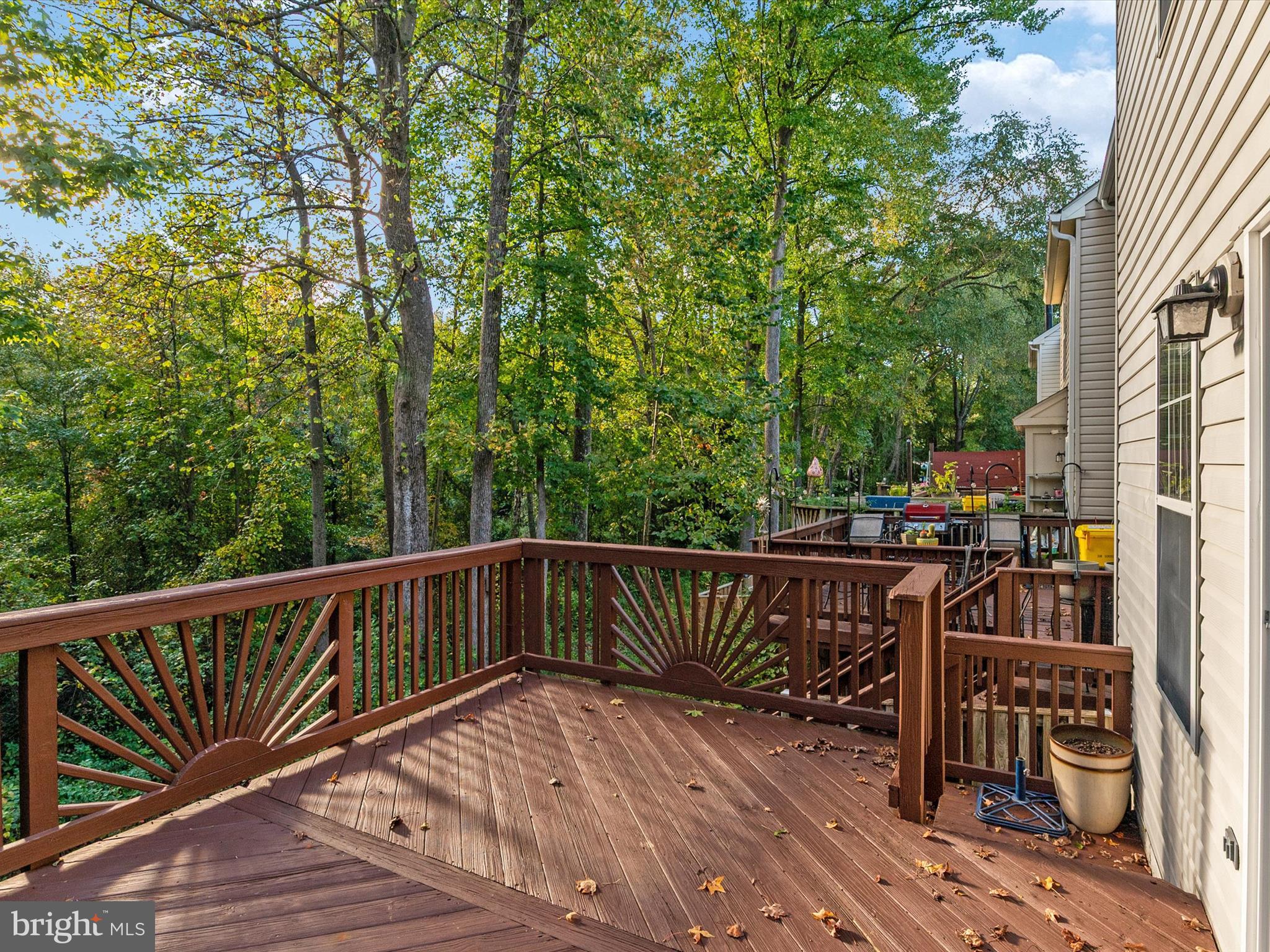 LIONS GATE - Residential