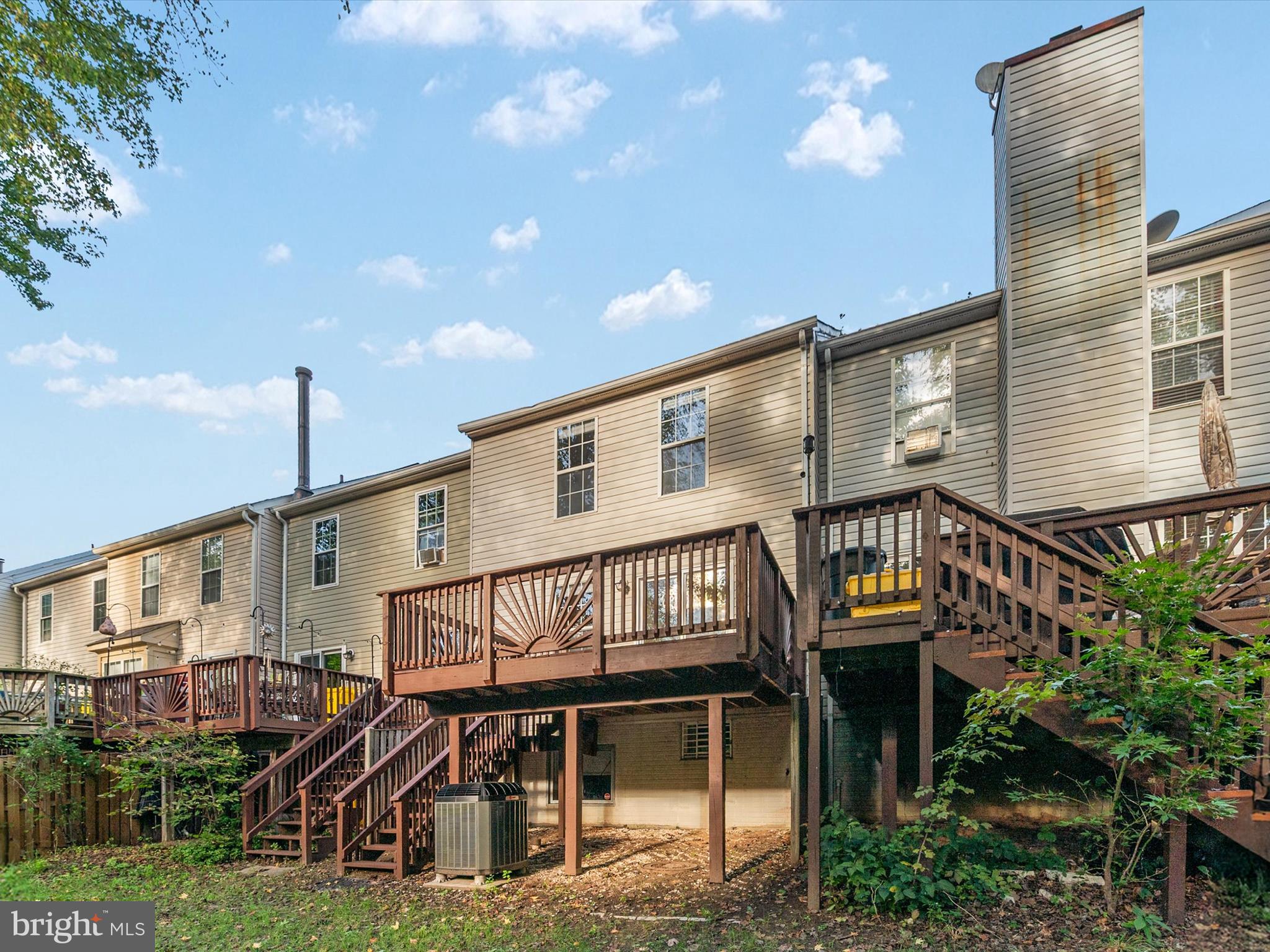 LIONS GATE - Residential