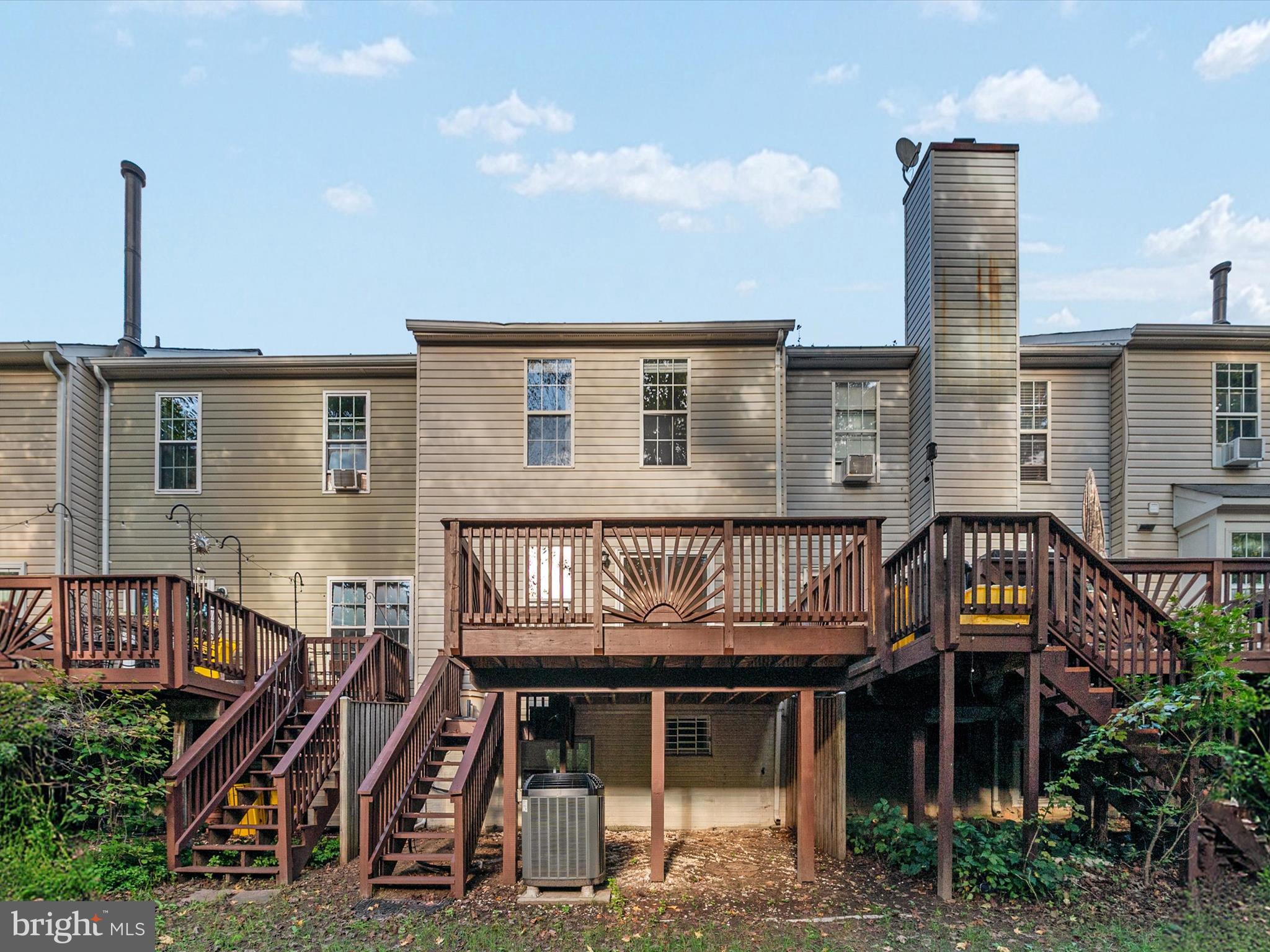 LIONS GATE - Residential