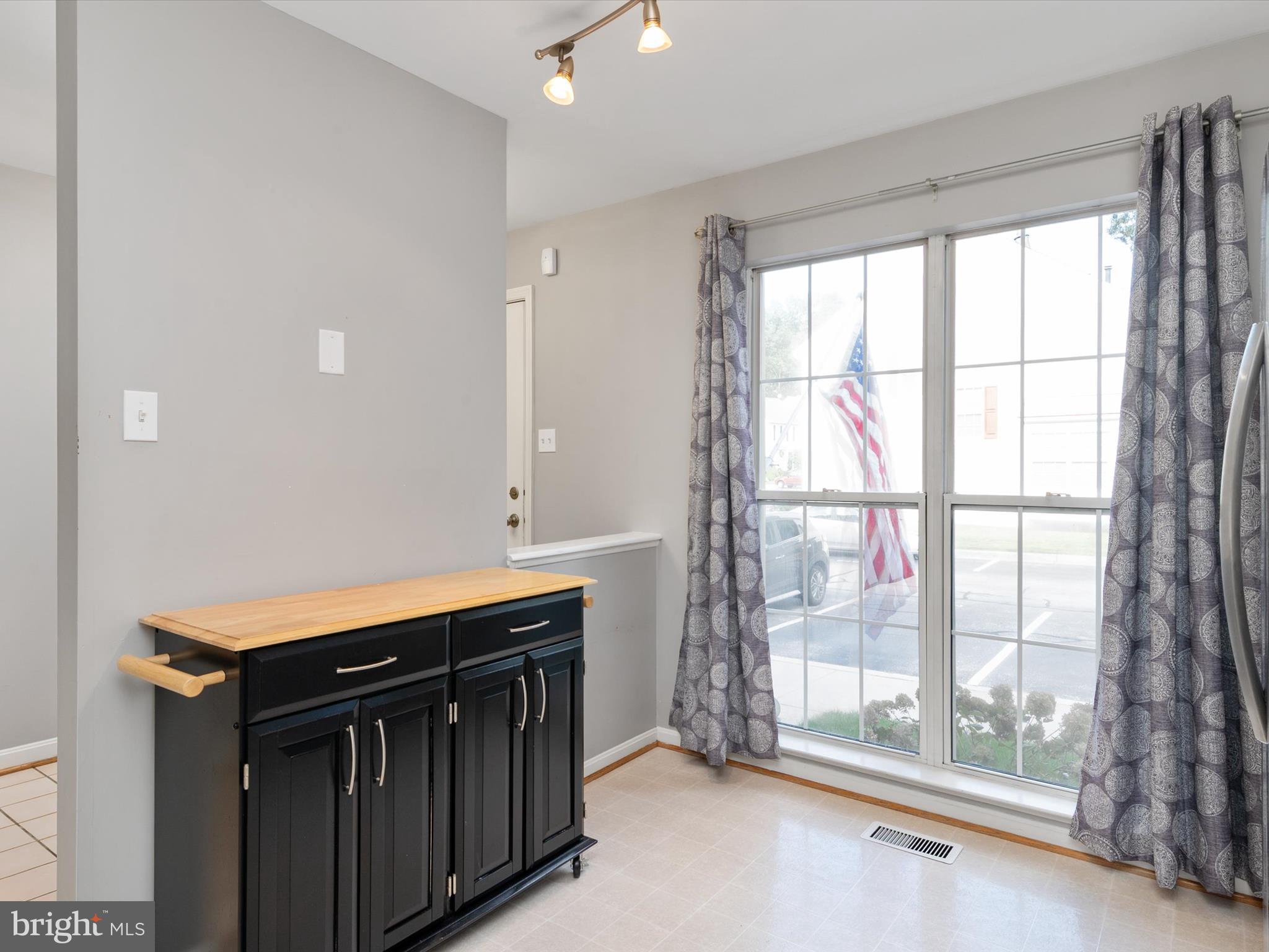 LIONS GATE - Residential