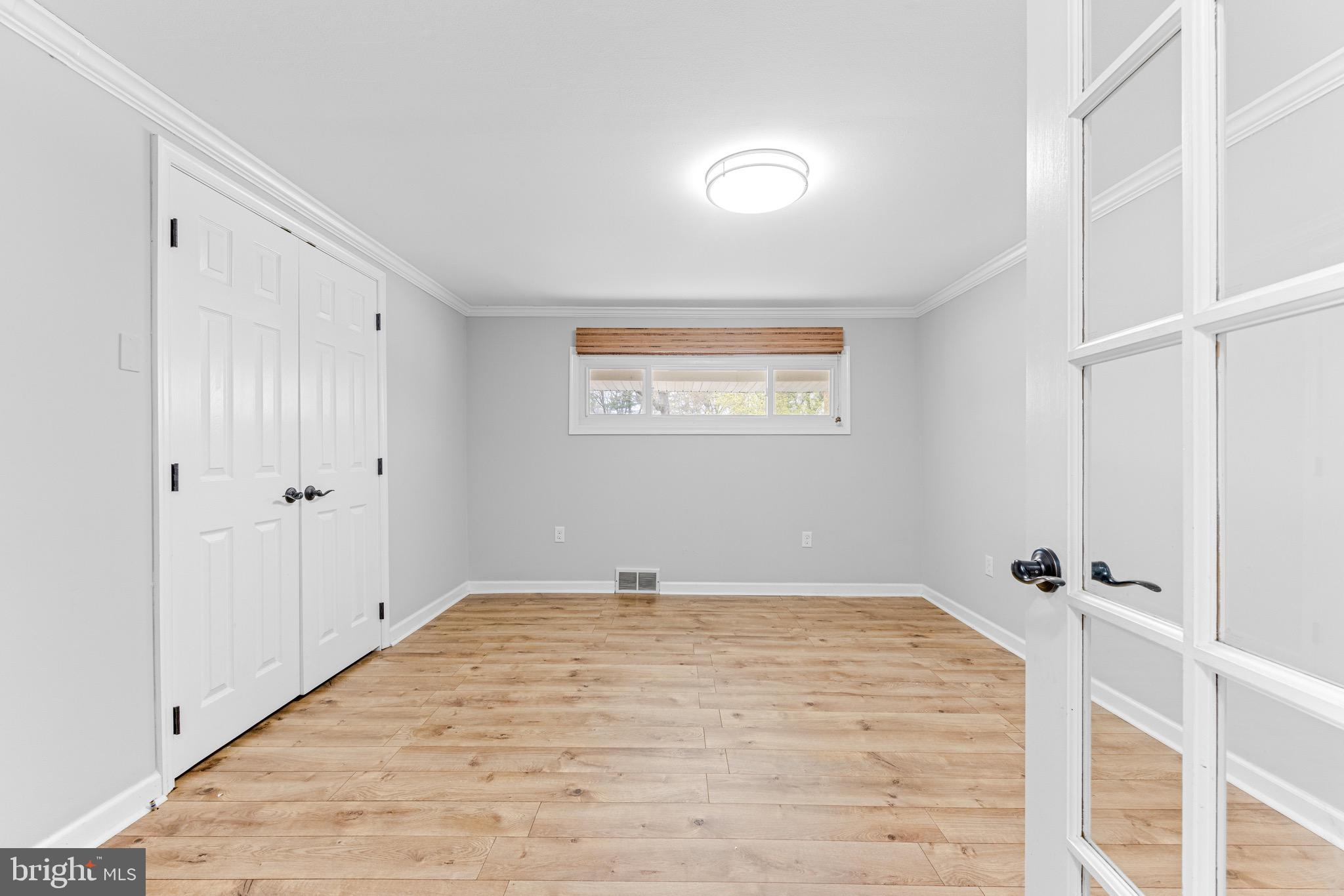 ELVATON ACRES - Residential