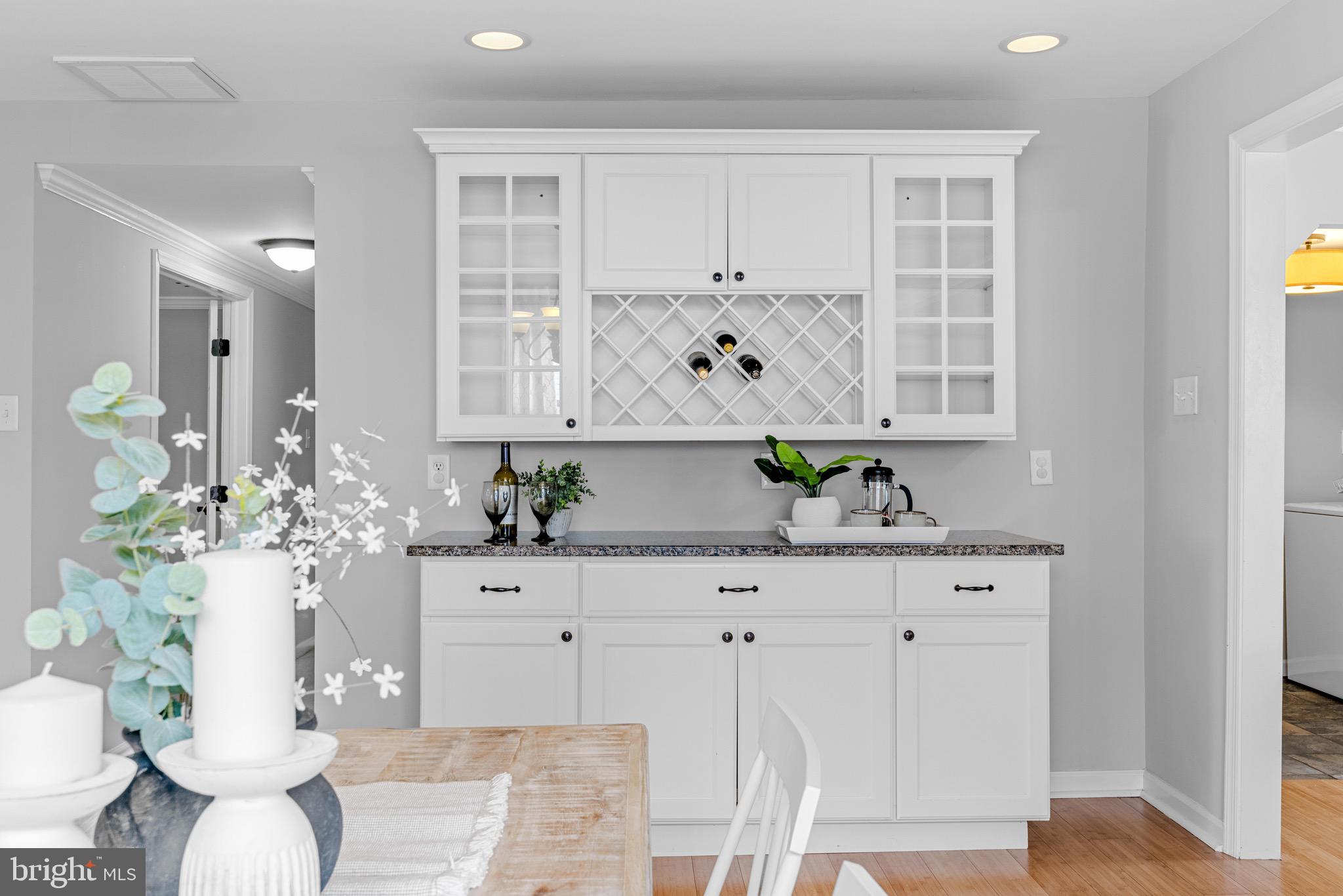 ELVATON ACRES - Residential