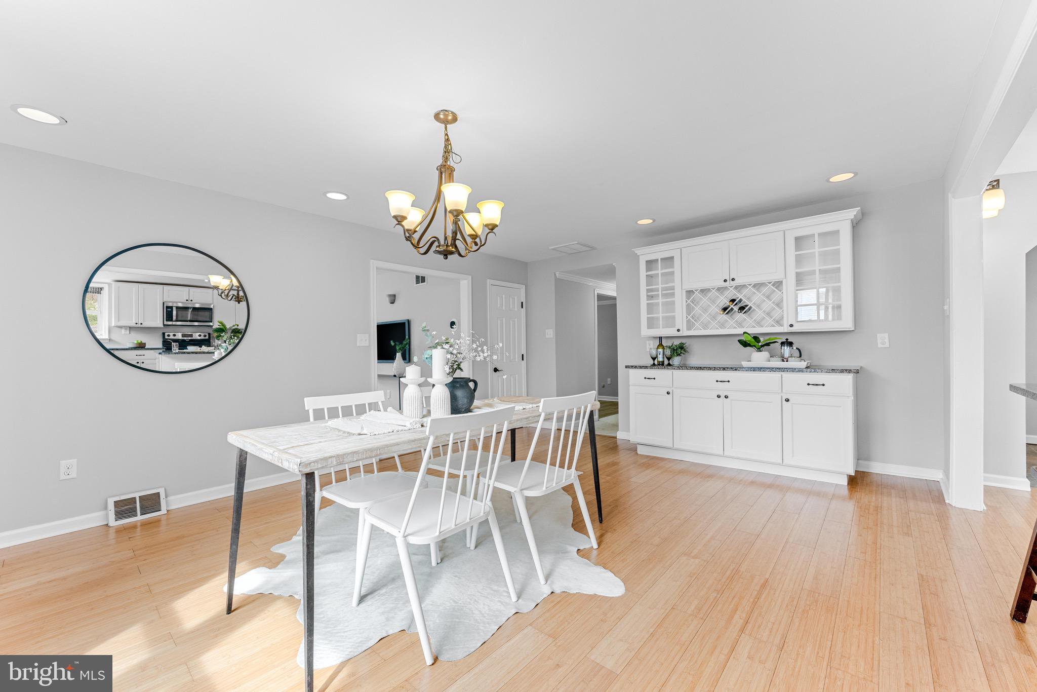 ELVATON ACRES - Residential