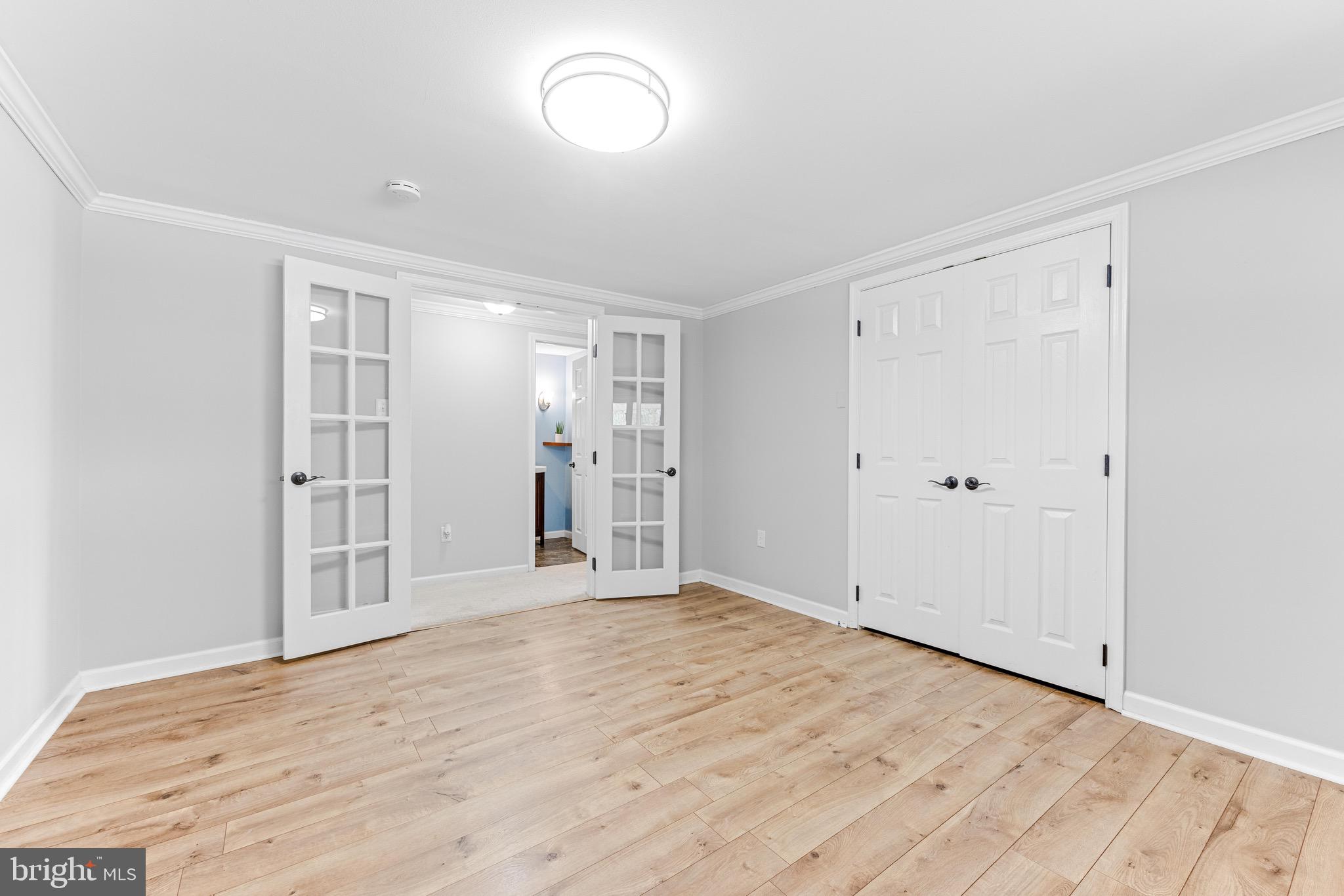 ELVATON ACRES - Residential