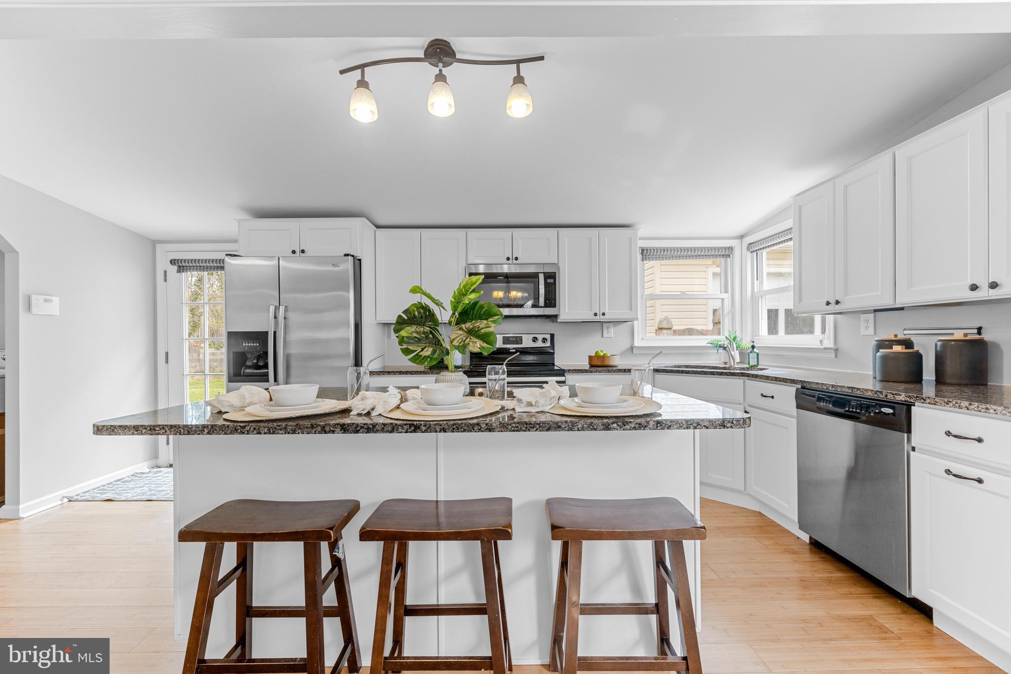 ELVATON ACRES - Residential