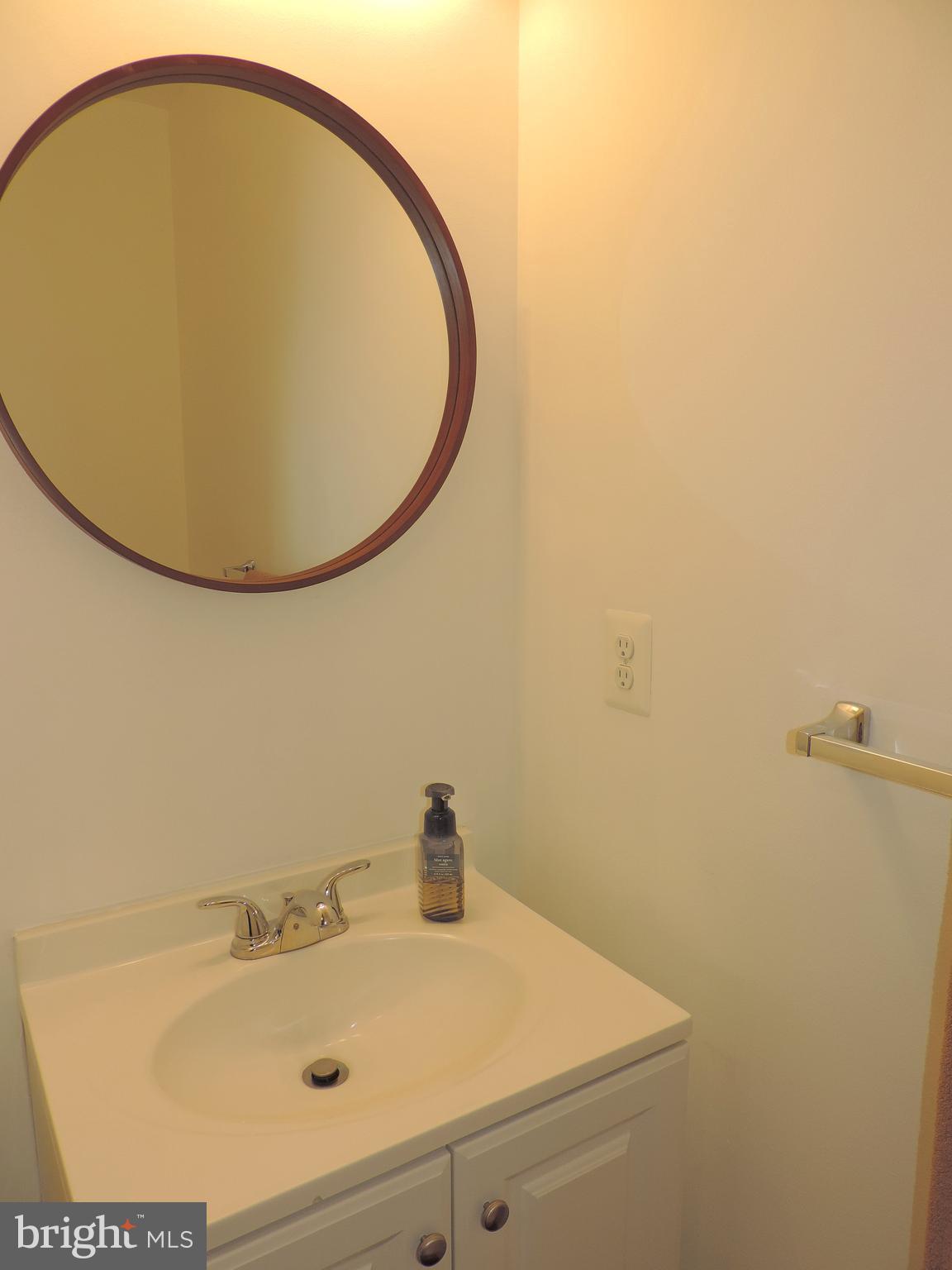 RAVENHURST GLEN - Residential