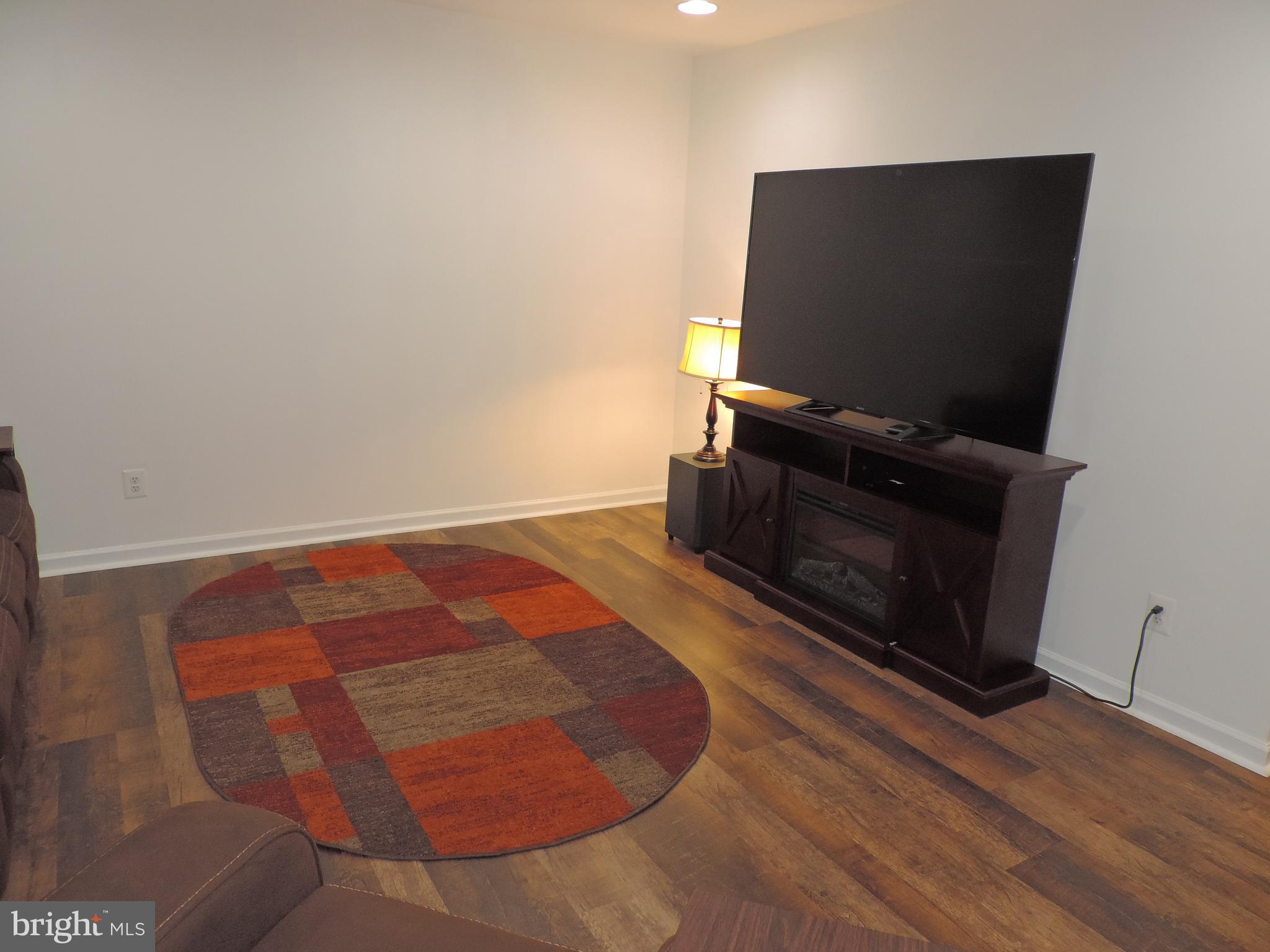 RAVENHURST GLEN - Residential