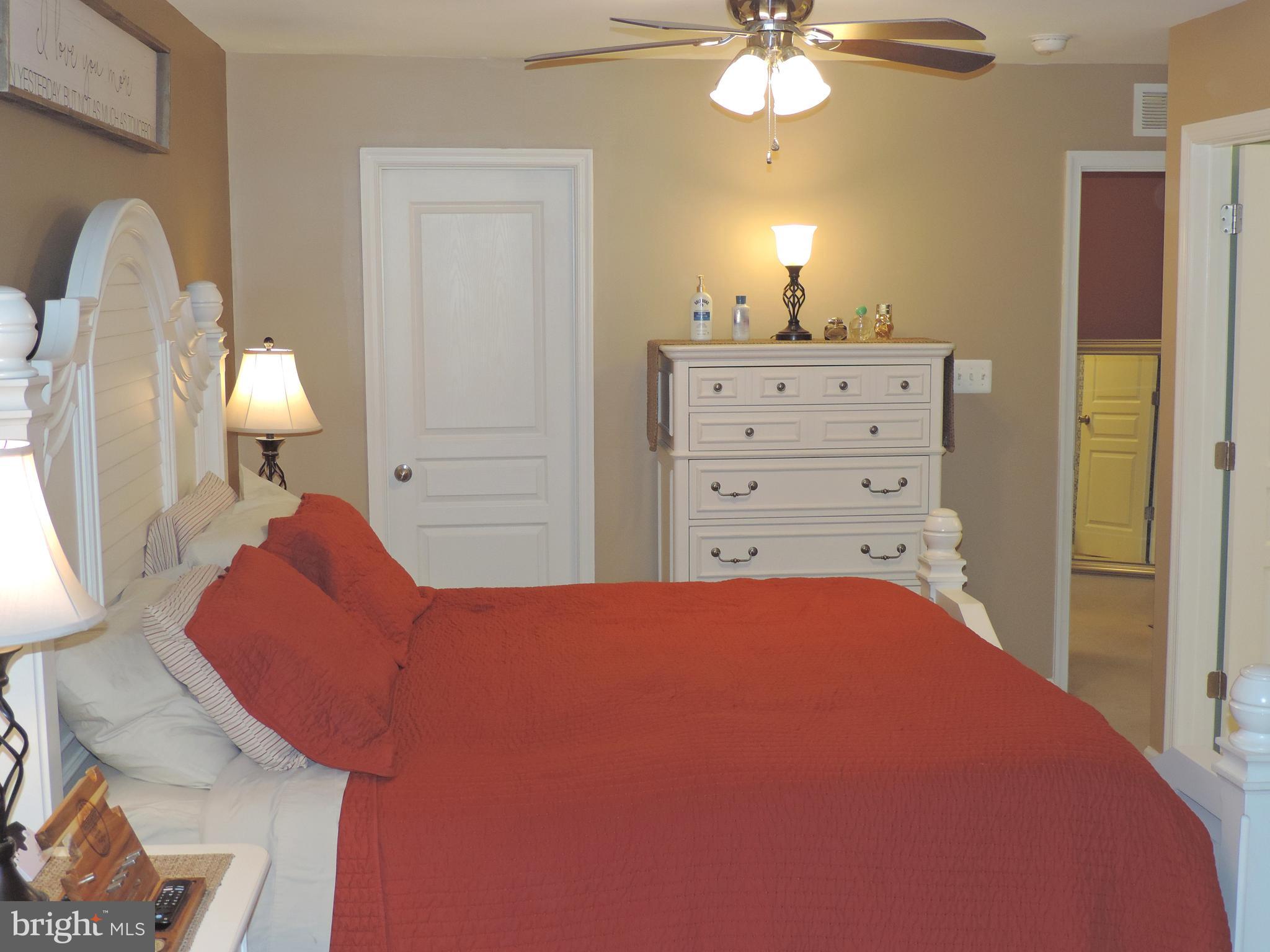 RAVENHURST GLEN - Residential