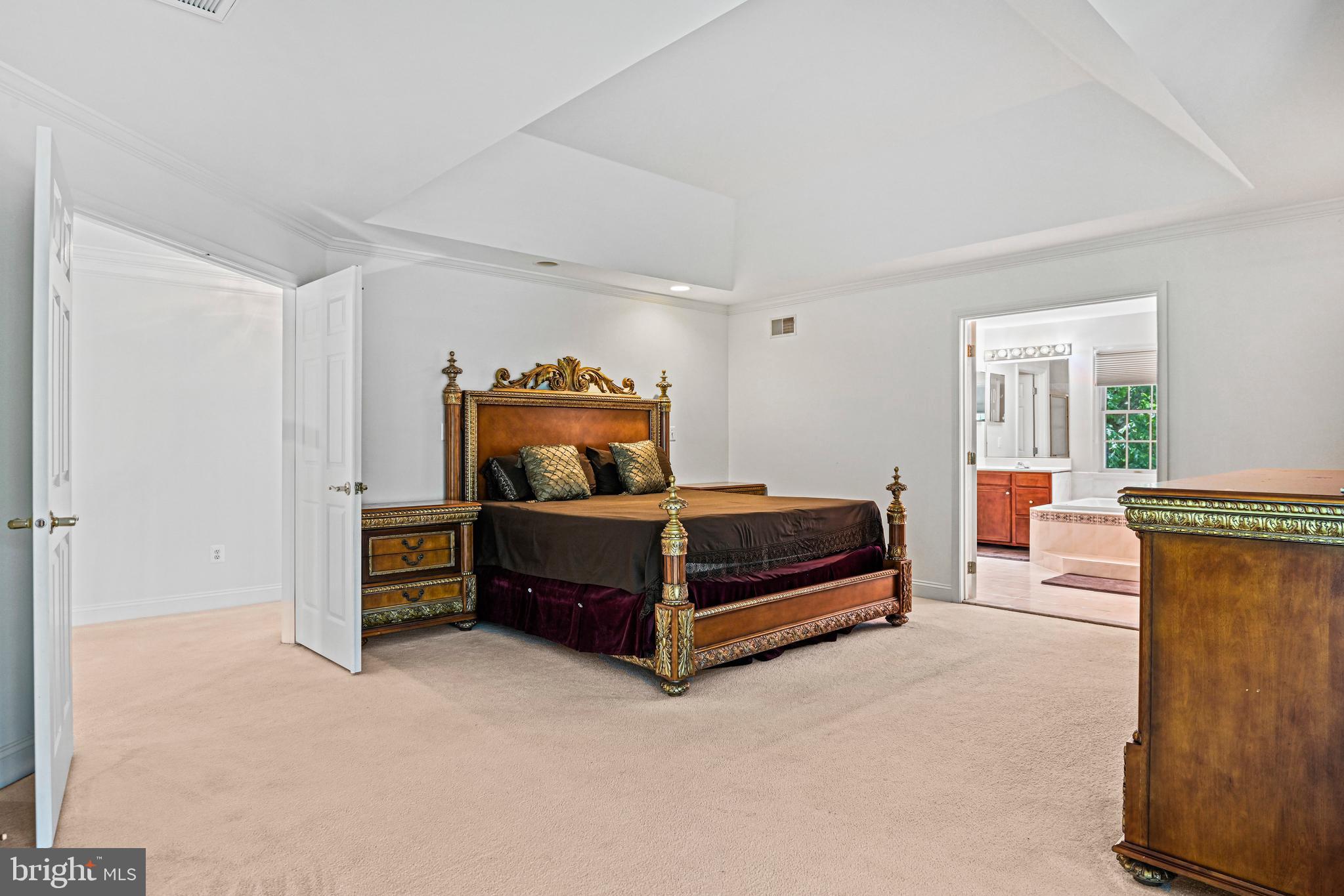 ESTATES AT GREAT FALLS - Residential Lease