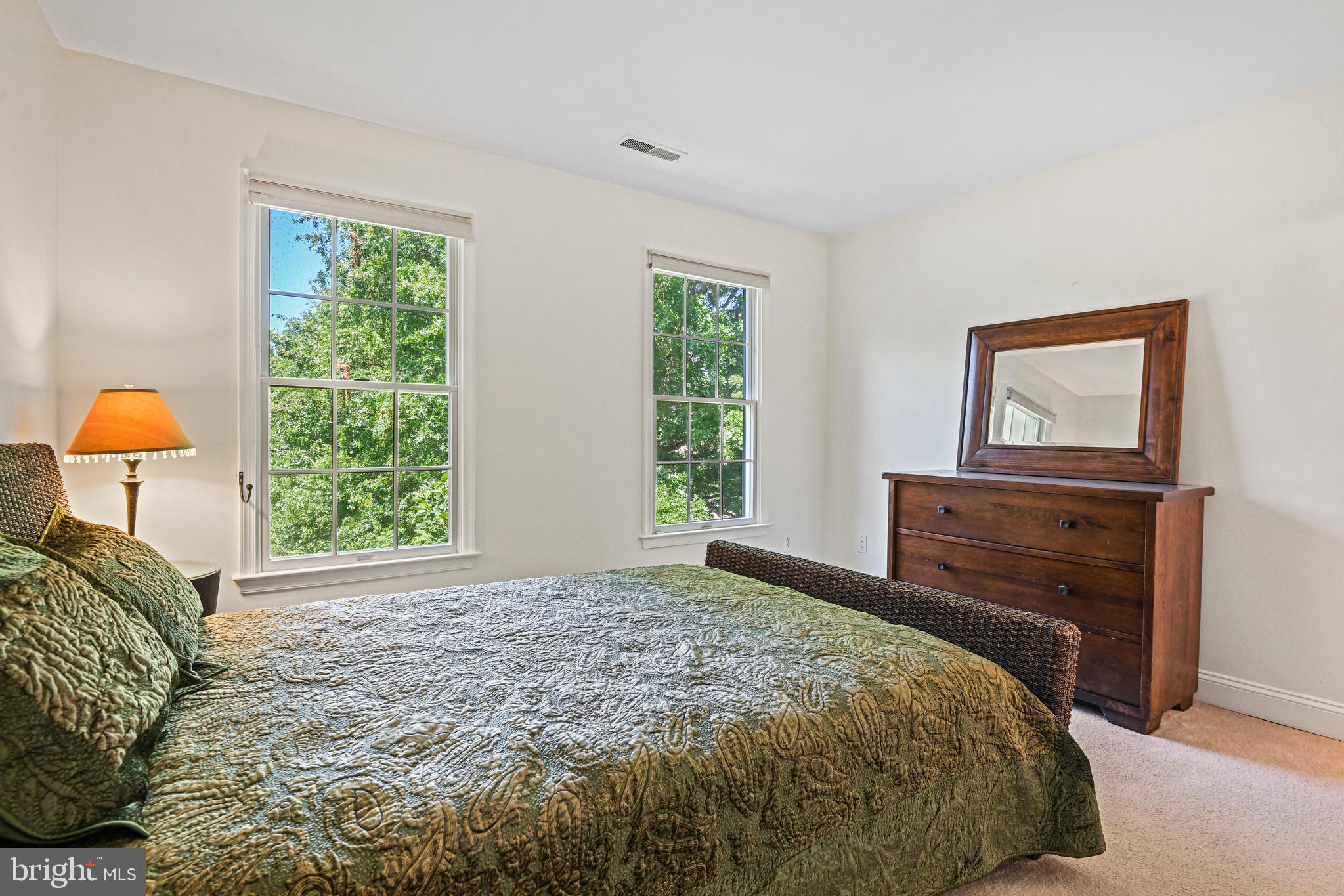 ESTATES AT GREAT FALLS - Residential Lease