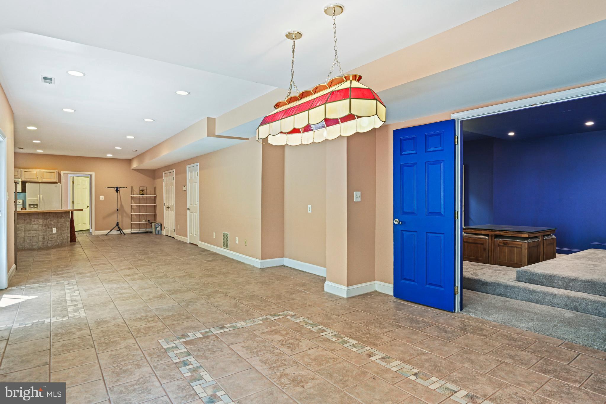 ESTATES AT GREAT FALLS - Residential Lease