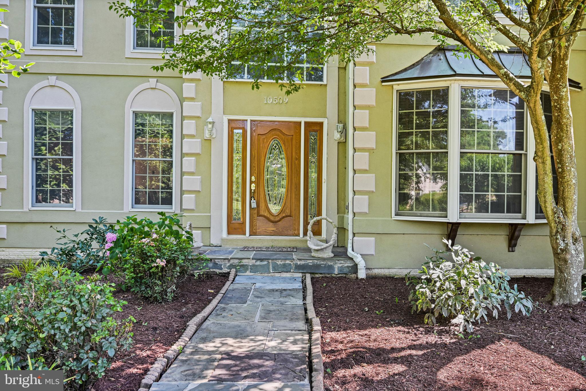 ESTATES AT GREAT FALLS - Residential Lease