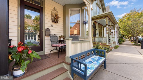 Townhouse For Sale - 51 Perry Street<br/> LAMBERTVILLE, NJ 08530