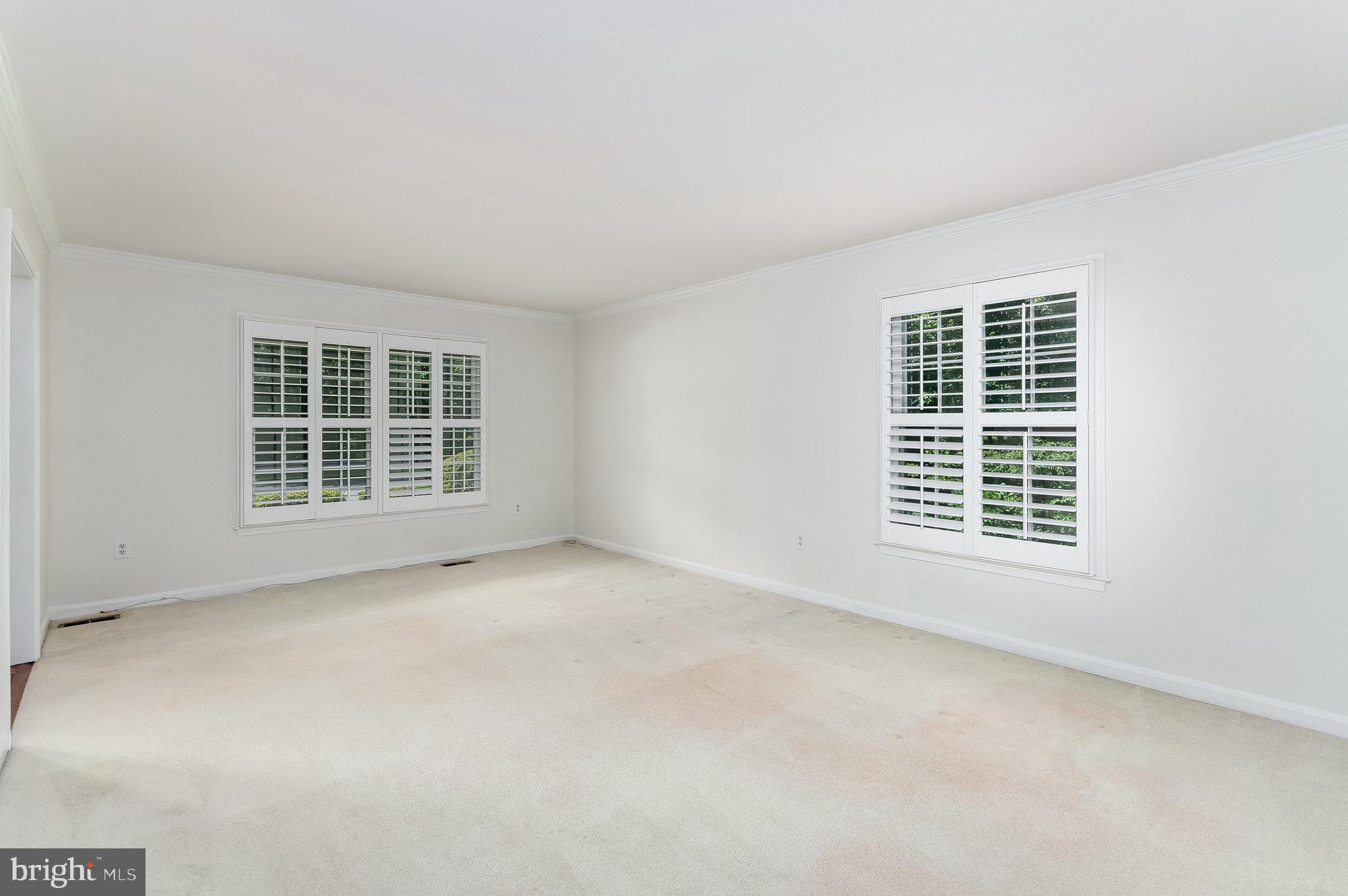 ROLLING VALLEY - Residential