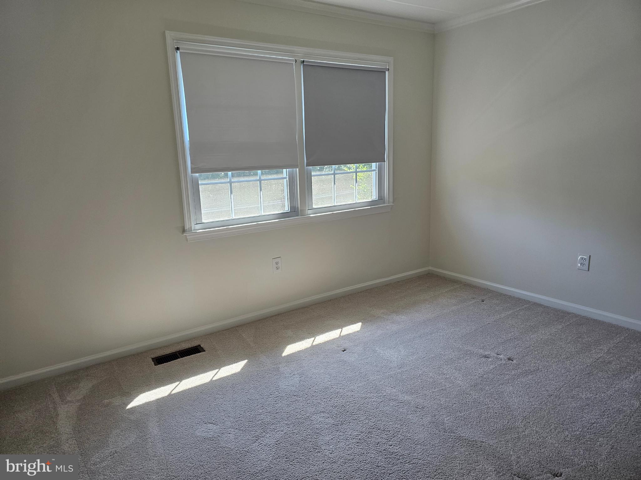 ROLLING VALLEY - Residential