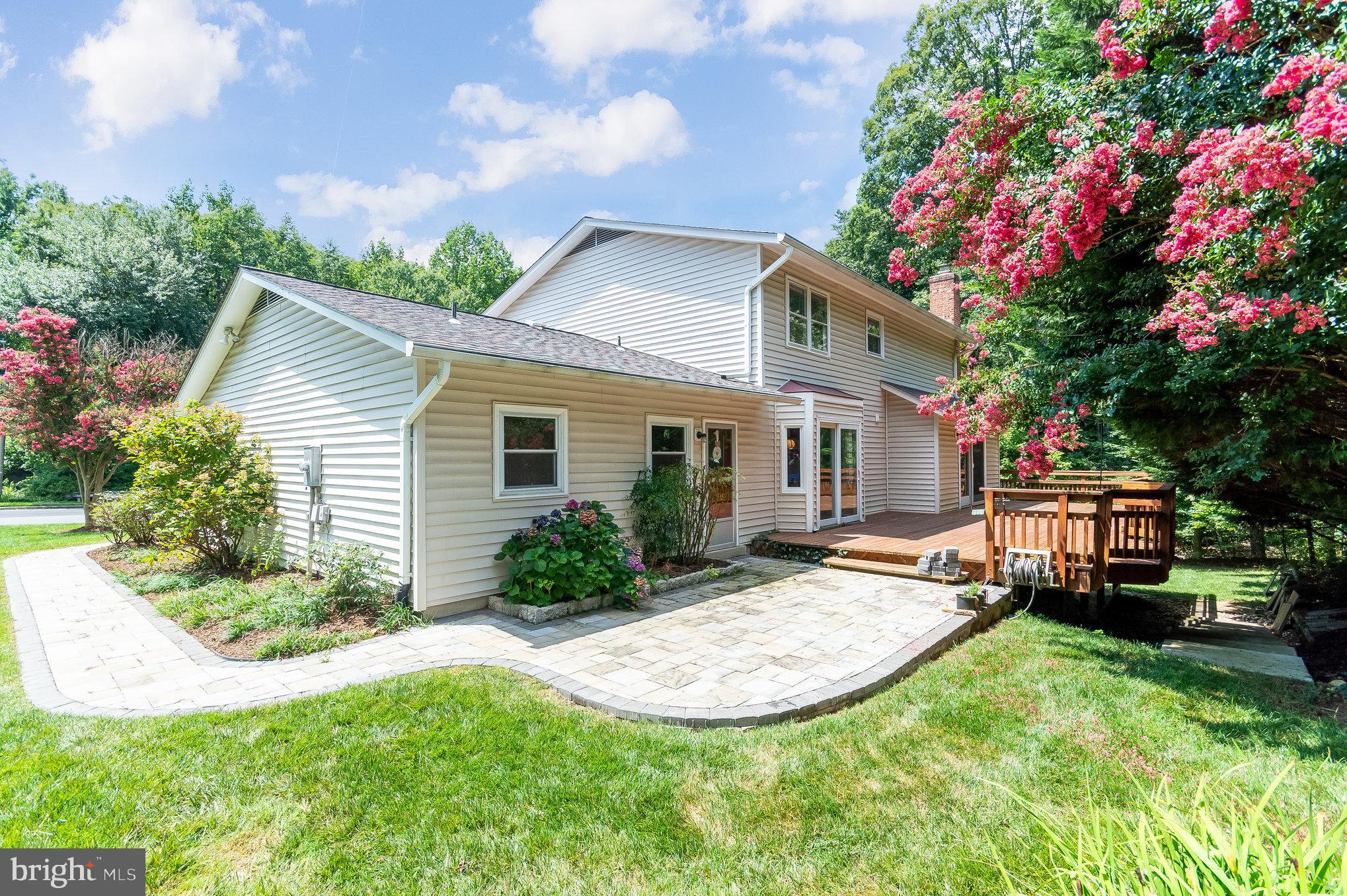 ROLLING VALLEY - Residential