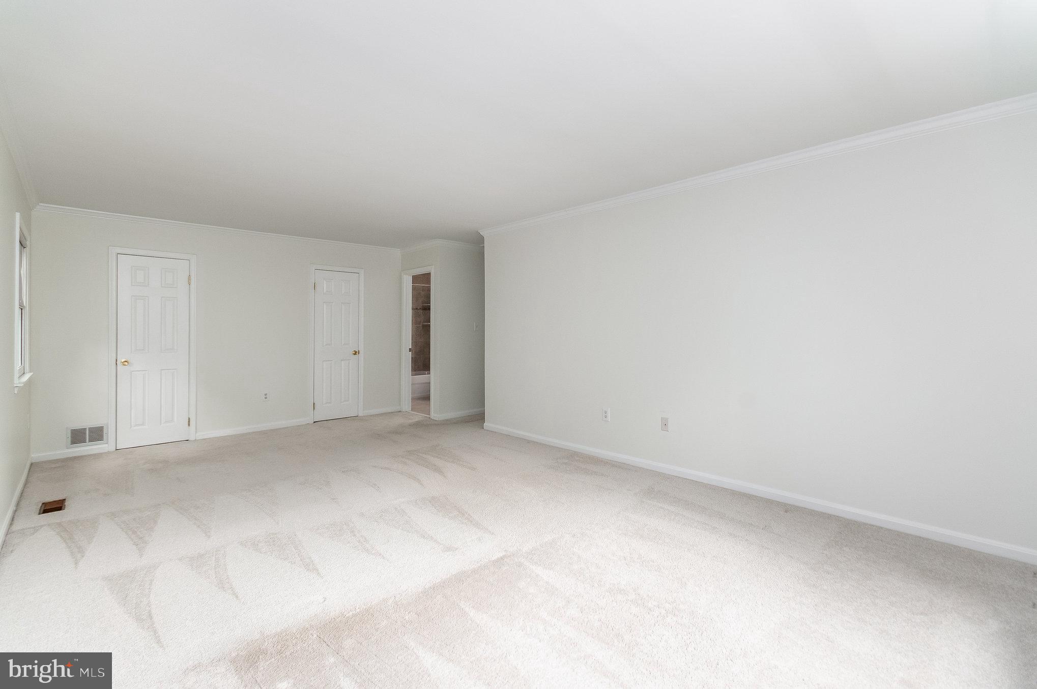 ROLLING VALLEY - Residential