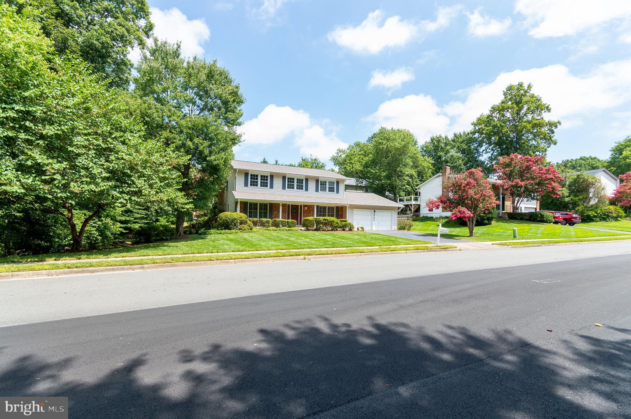 ROLLING VALLEY - Residential