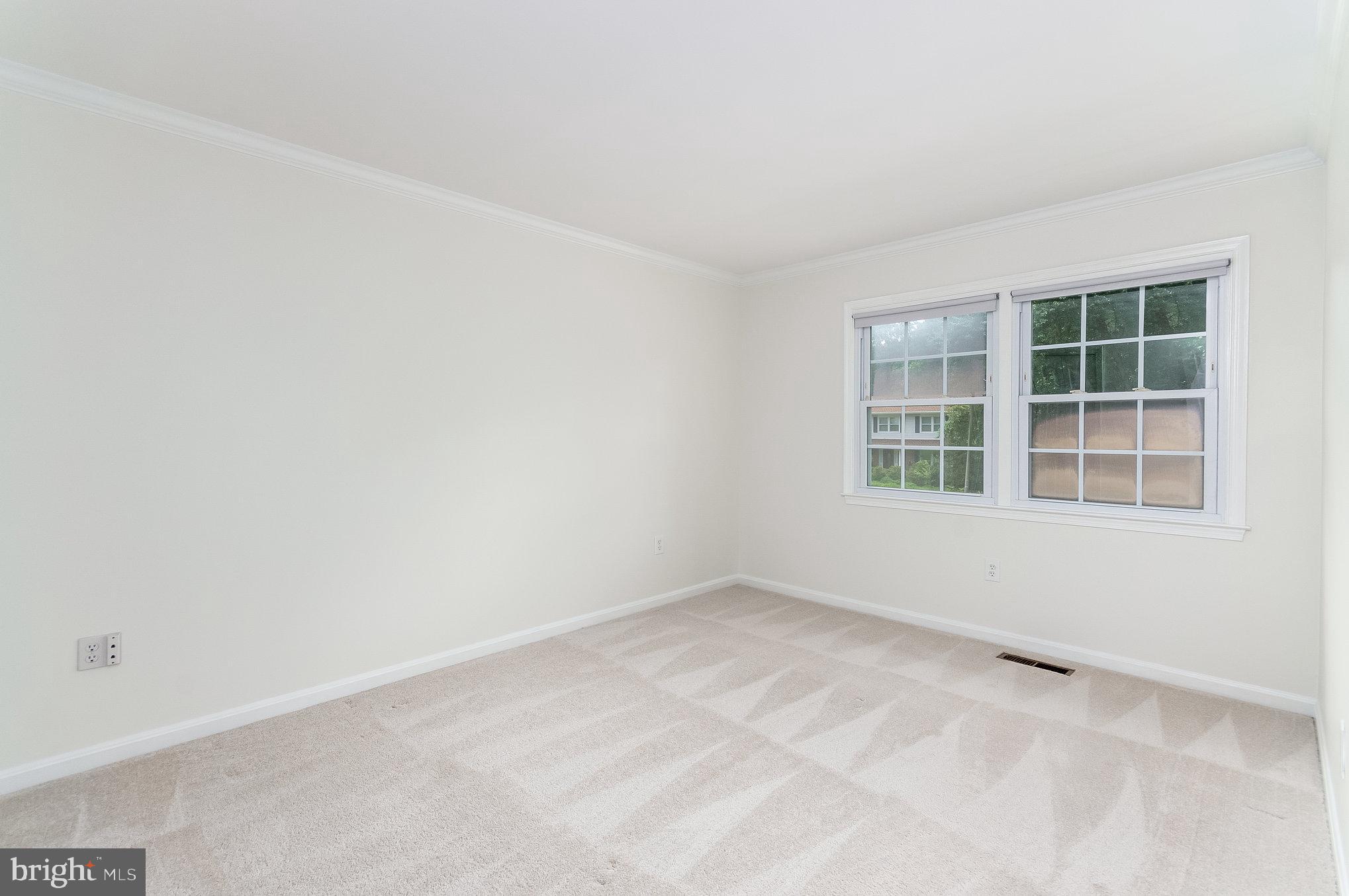 ROLLING VALLEY - Residential